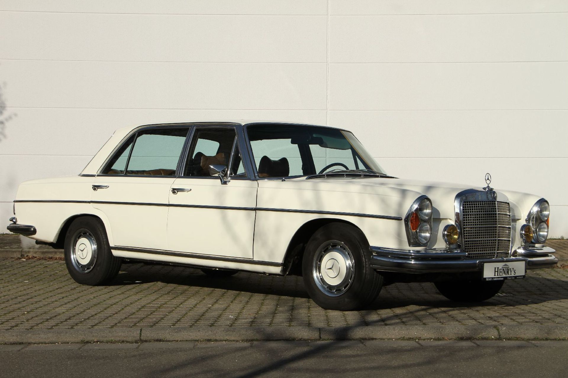 Mercedes-Benz 300 SEL 3,5, Chassis Number: 10905612007692, first registered 09/1971, german car with