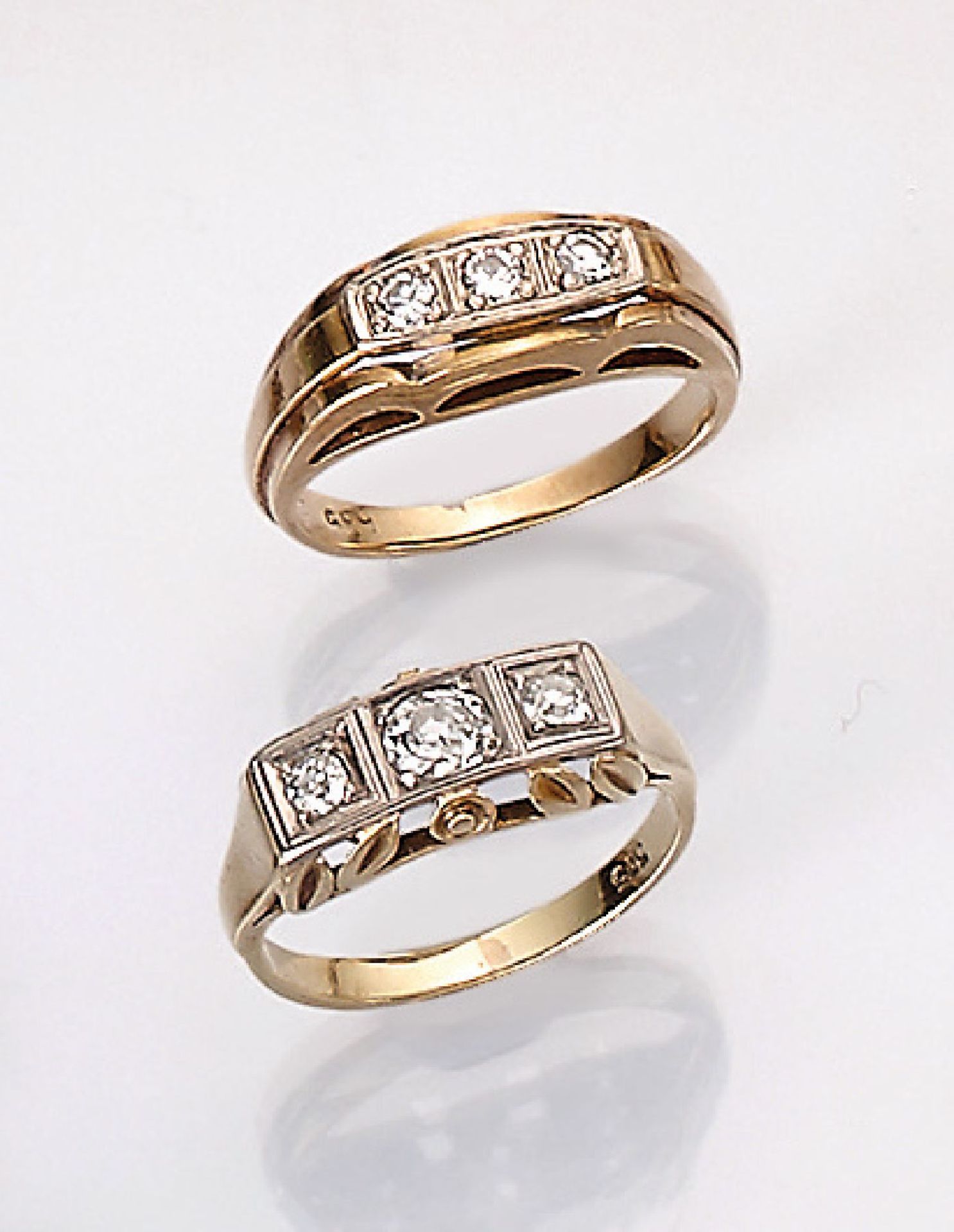 Lot 14 kt gold Art-Deco rings with diamonds , approx. 1920, YG 585/000, comprised of ring with 3