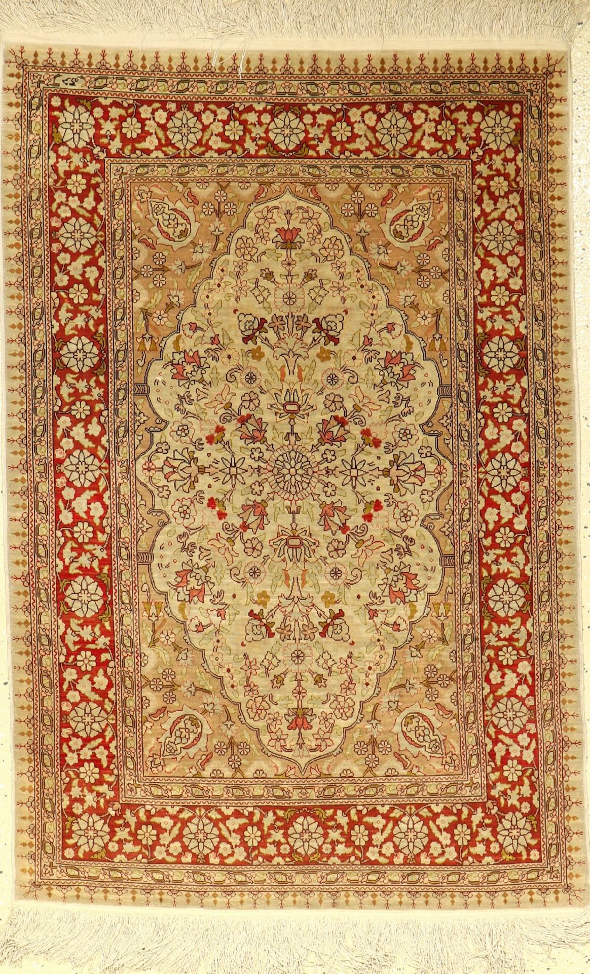 Seiden Hereke alt (Signiert), Türkei, ca. 50 Jahre, reine Naturseide, ca. 123 x 81 cm, EHZ: 2-3