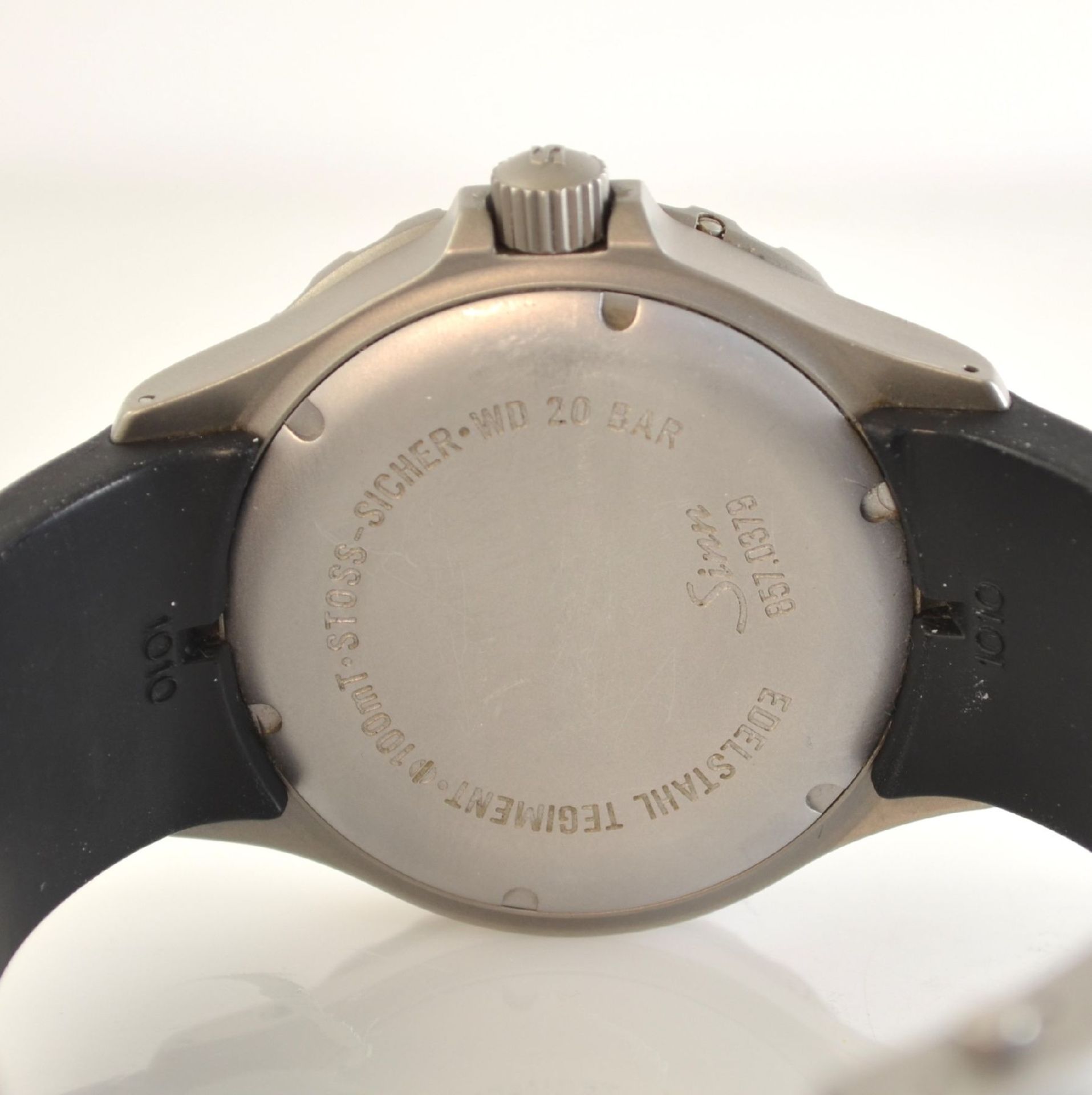 SINN UTC gents wristwatch with second timezone in stainless steel, Switzerland/Germany around - Bild 5 aus 7