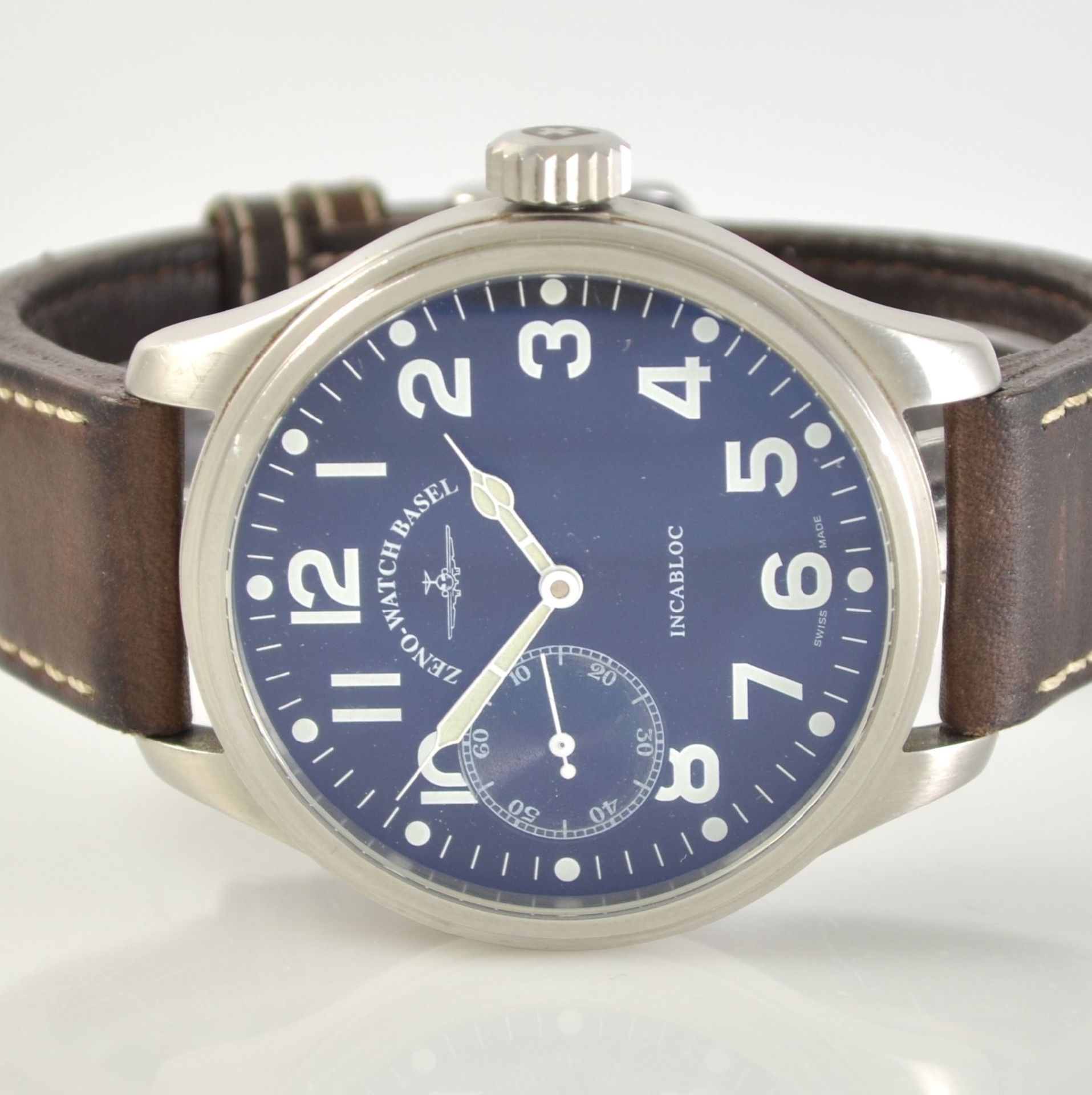 ZENO-WATCH BASEL Pilot big gents wristwatch, Switzerland sold in May 2006 according to warranty - Bild 2 aus 7