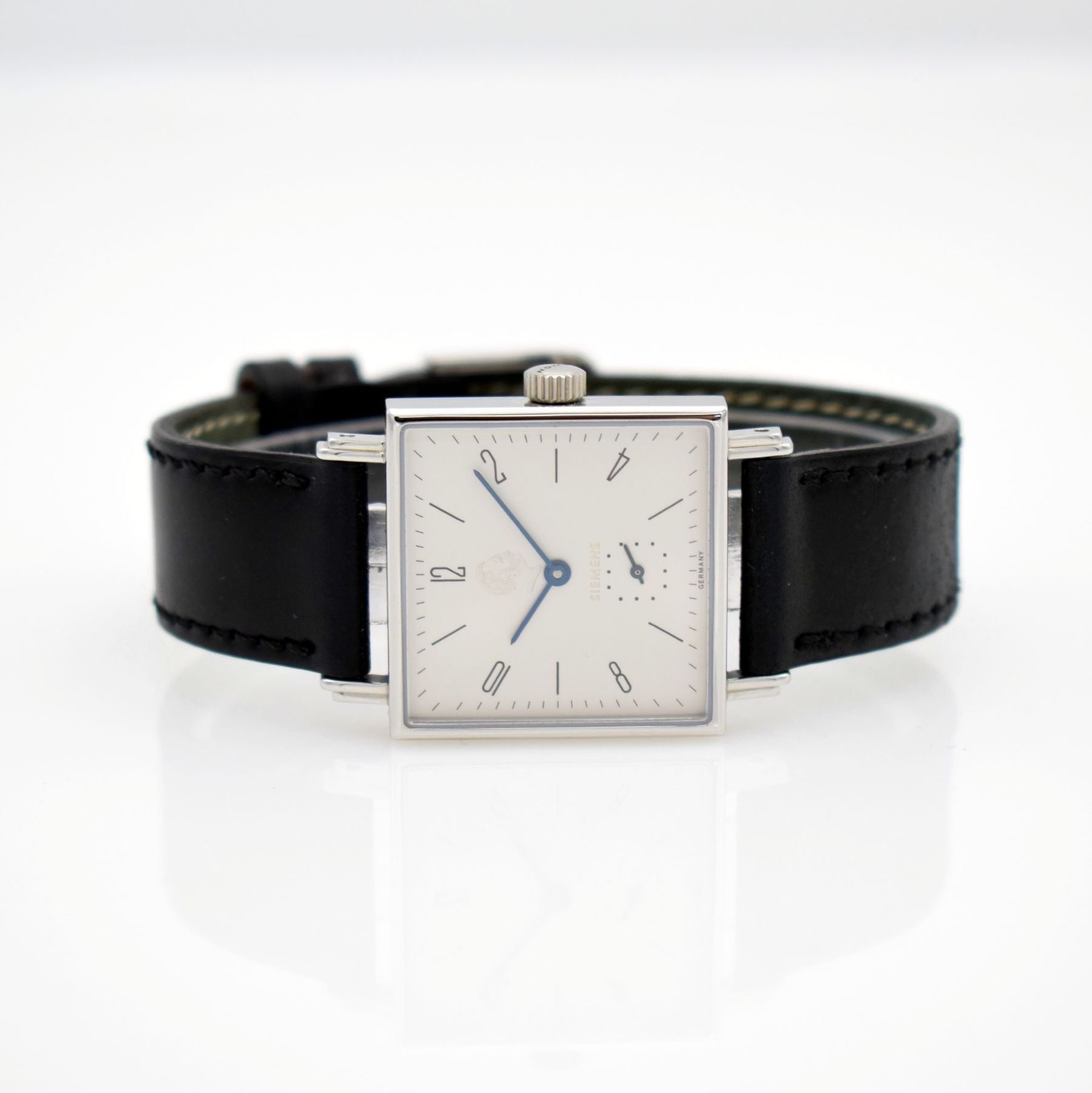 NOMOS Tetra Siemens wristwatch in stainless steel, with dedication engraving, Germany sold in - Bild 3 aus 7