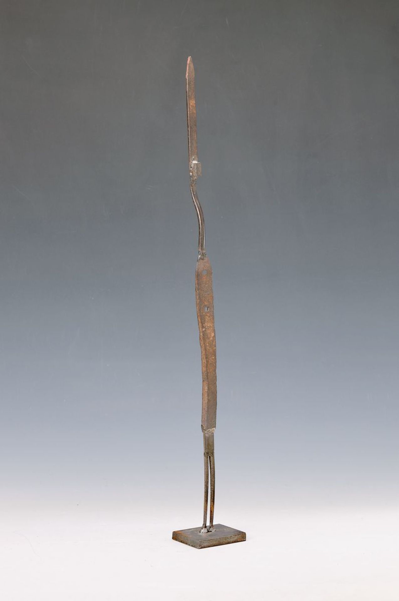 Edwin Neyer, 1913 Bludenz-1984 Heidelberg, lancet figure, welded iron, corroded, height approx.57.