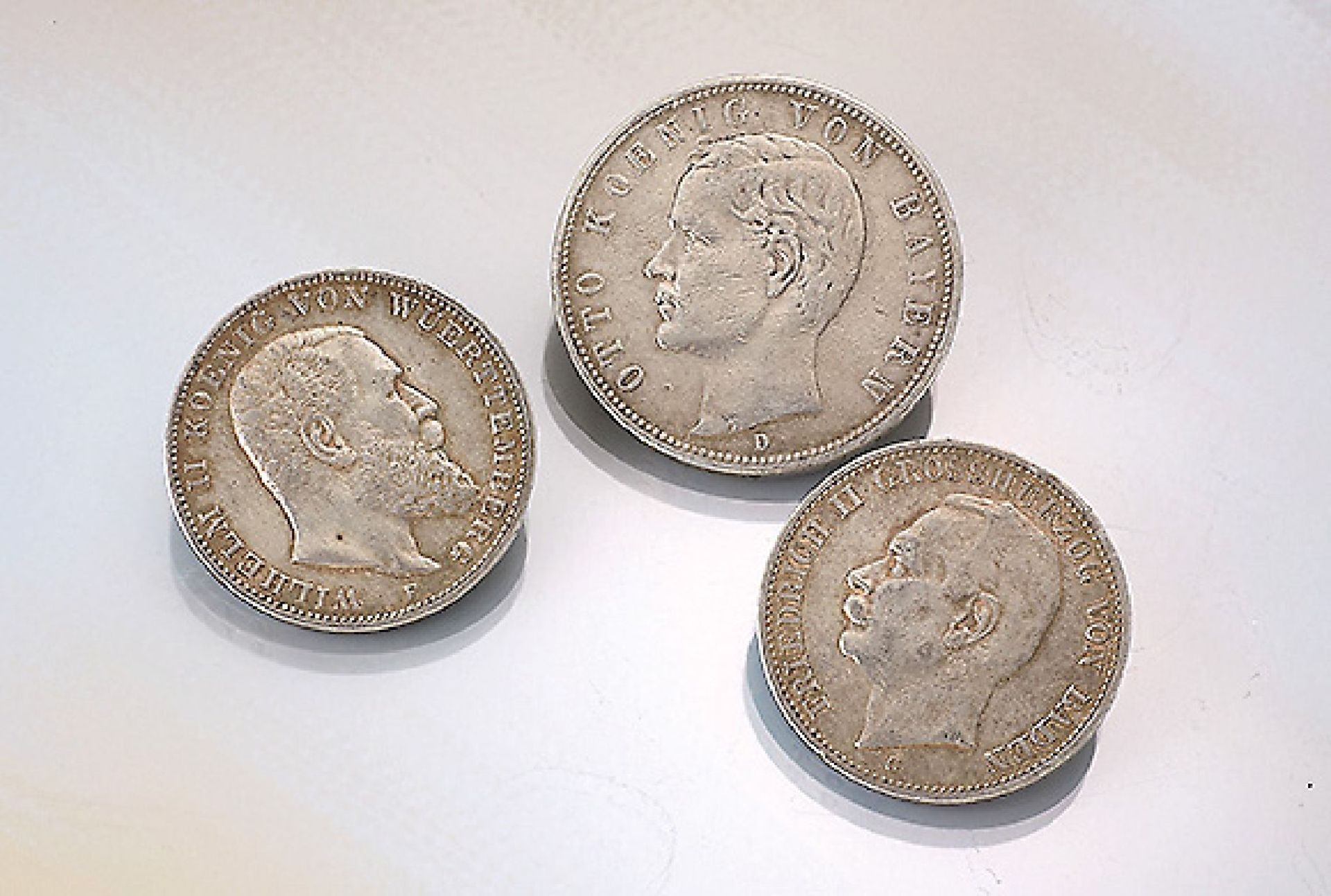 Lot 11 silver coins, German Reich , comprised of: 2 x 5 Mark, 1903 and 1907, as well as 3 x 3