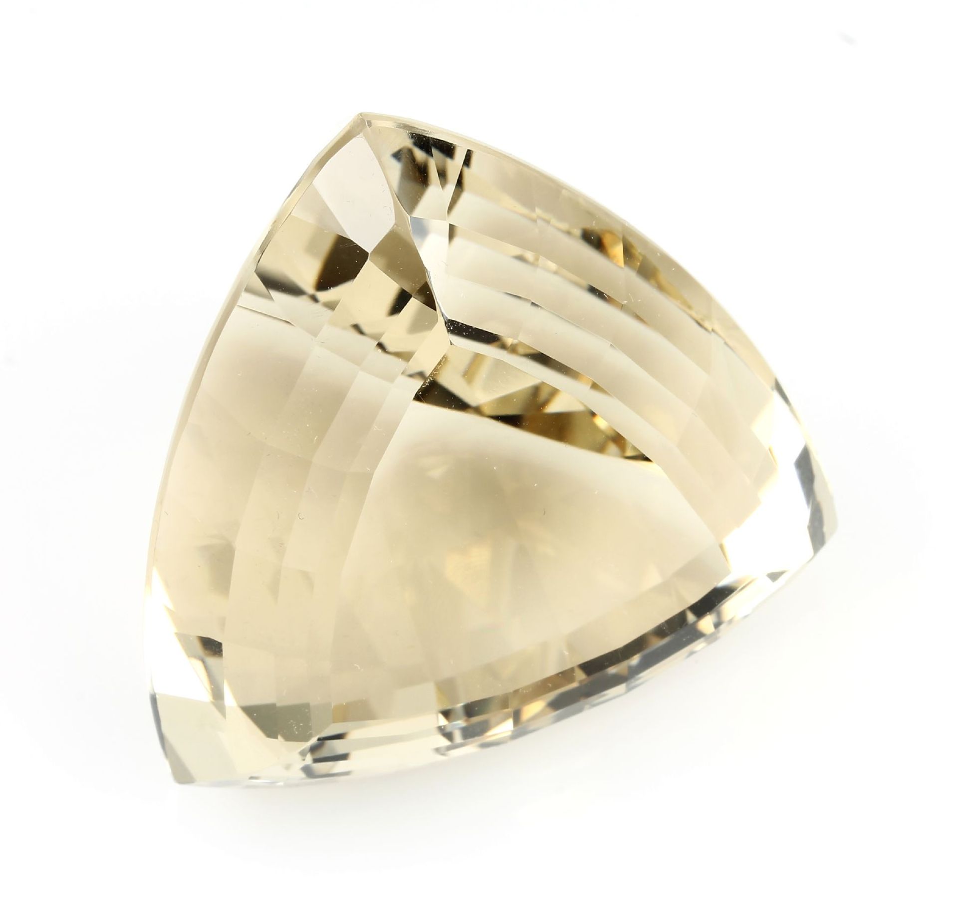 Citrine in triangle trap cut approx. 504 ct , fine quality and colour, approx. 50 x 50 x 50 cm,