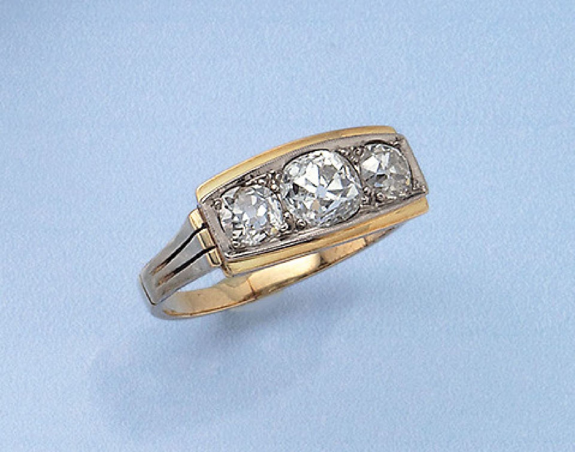 14 kt gold Art-Deco ring with diamonds, ca. 1920 YG 585/000, 3 old cut diamonds total 1.15ct