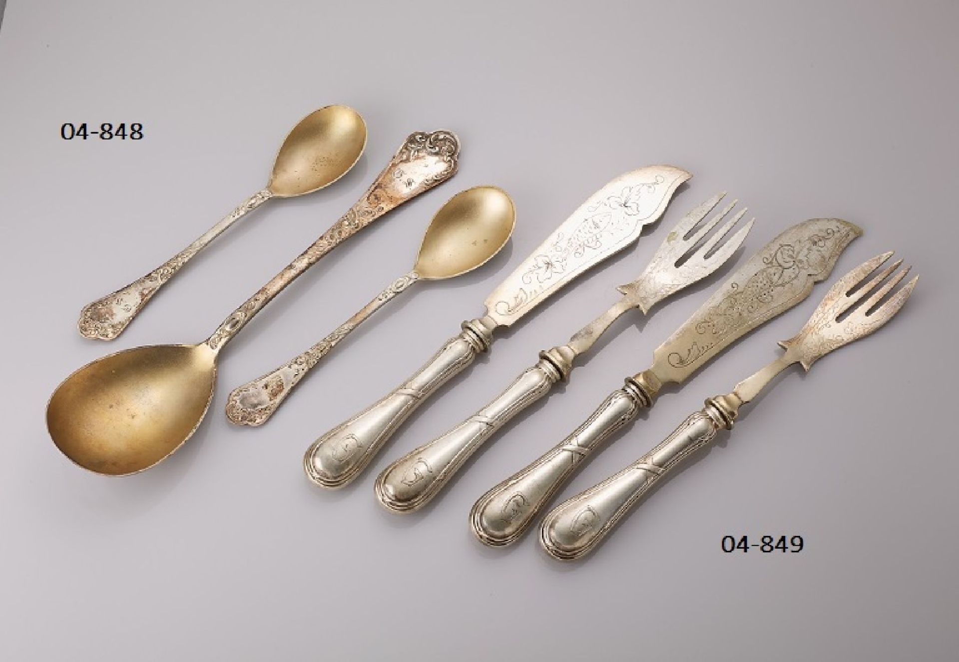 Ice cutlery for 12 persons, german, Wilkens Bremen , approx. 1900, 800 silver, distributor August