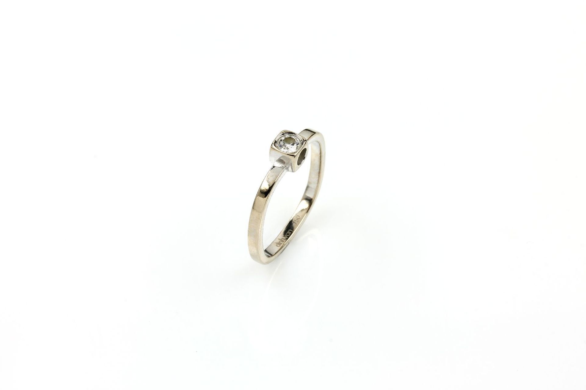 18 kt gold ring with brilliant, WG 750/000,1 brilliant approx. 0.15 ct Wesselton/si, ringsize 54,