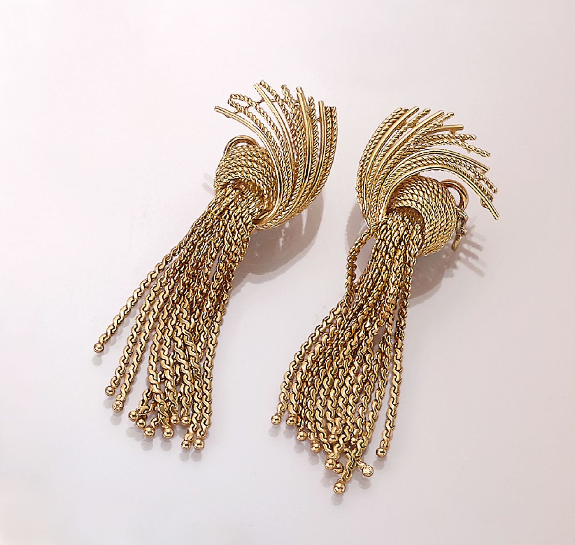 Pair of 18 kt gold RENE KERN earrings , YG 750/000, cord design, tassel suspensions, l. approx. 6