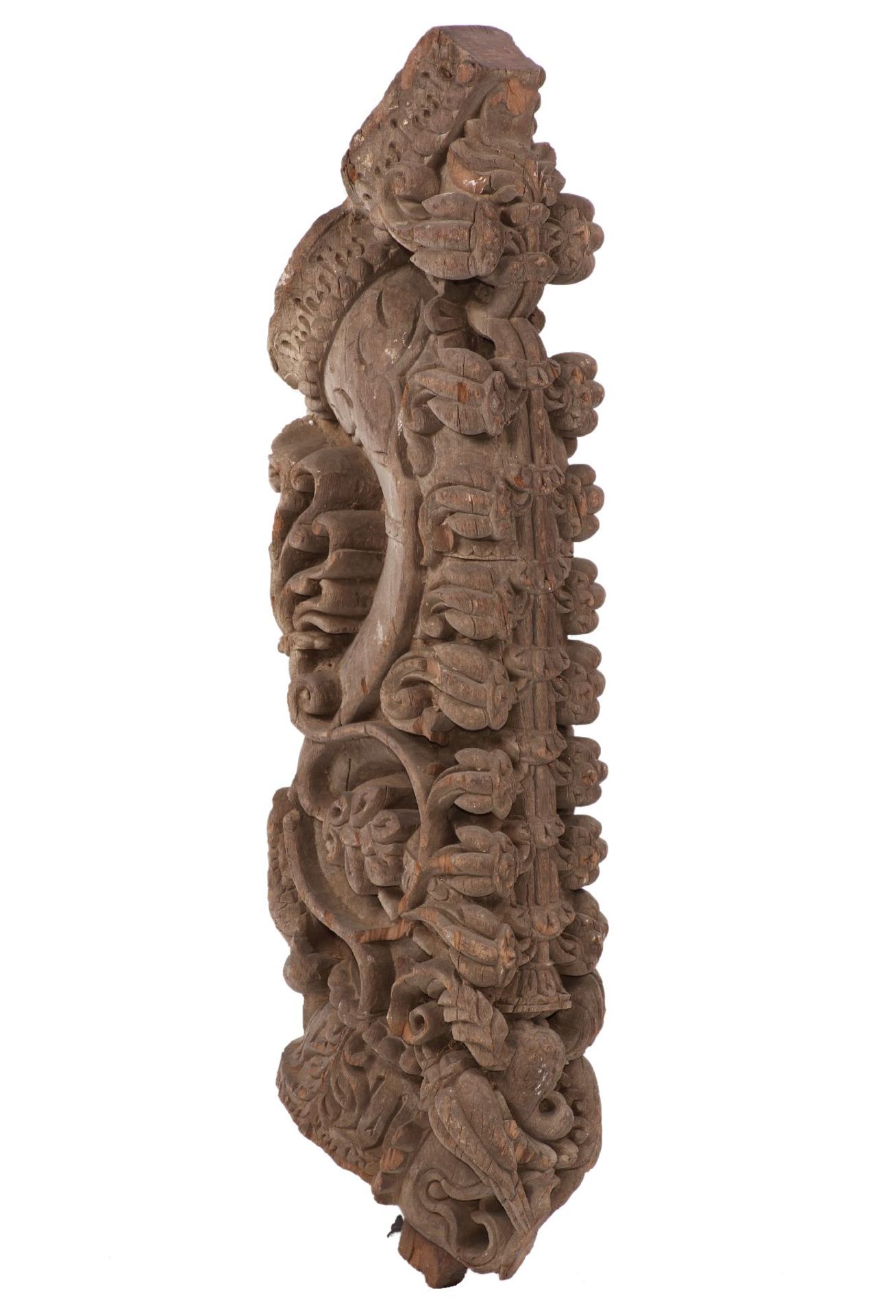 Decorative carving, solid wood, probably original function as a capital or substructure, traces of