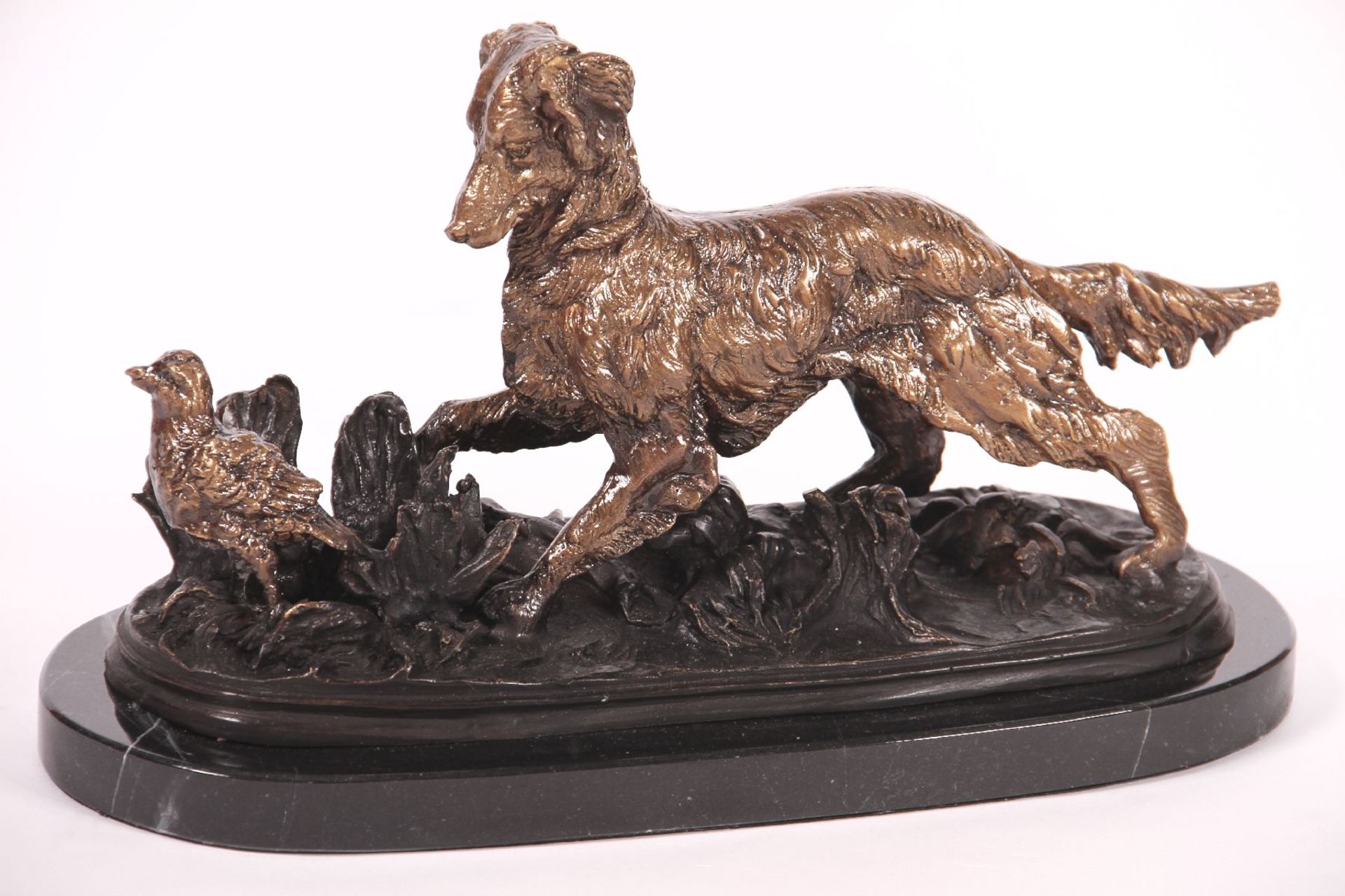 Hunting dog, bronze, on marble base, patinatedbrown, detailed elaboration, slight traces of storage,