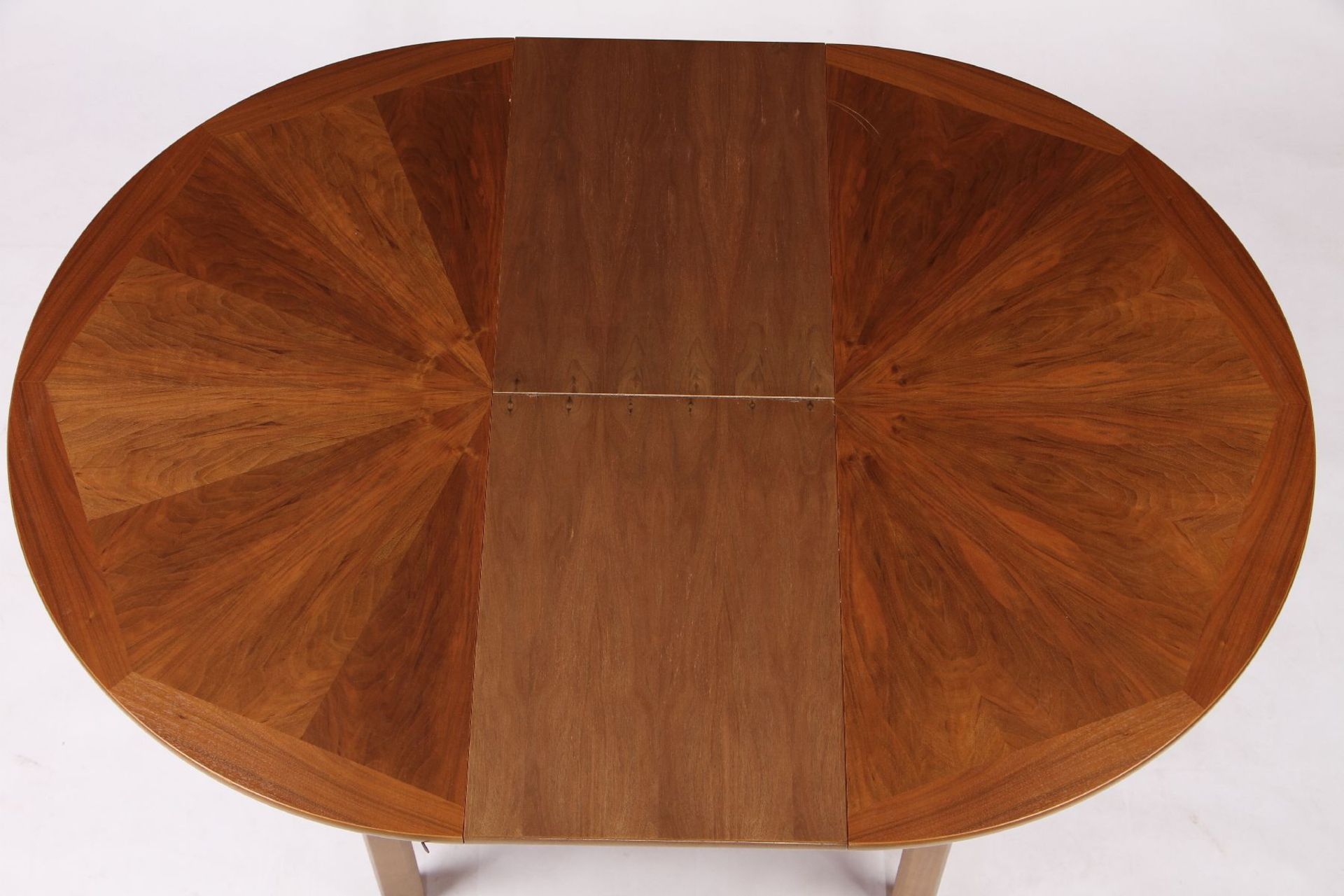 Round extending table with 6 chairs, in the style of the French Art Deco from 1930/35, solid beech - Bild 3 aus 7