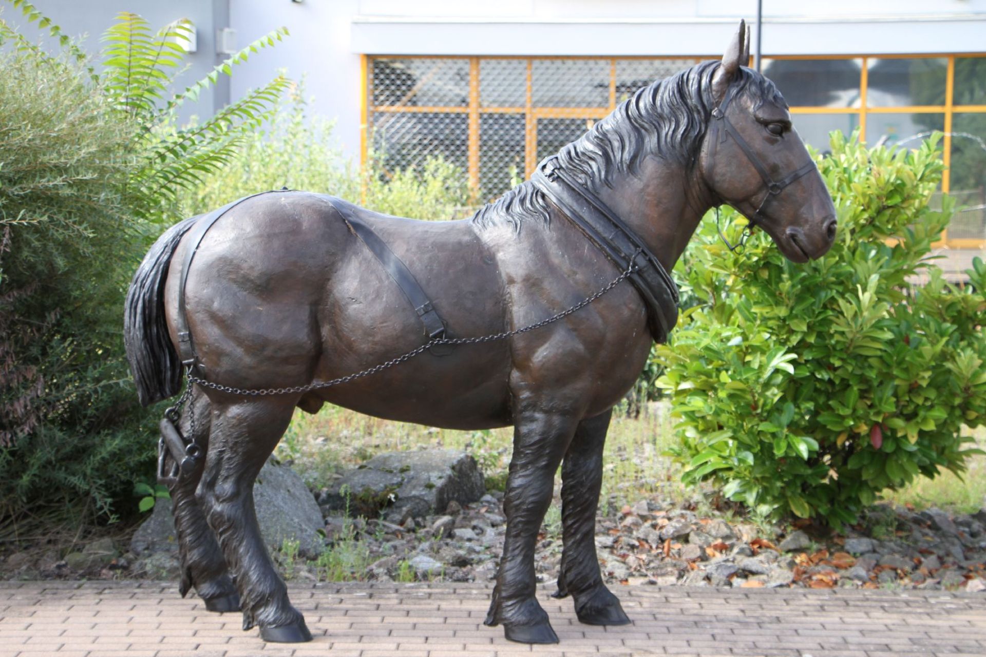 Pit Horse, bronze, brown patinated, strong, detailed molding, good heavy quality, slight traces of - Bild 2 aus 4