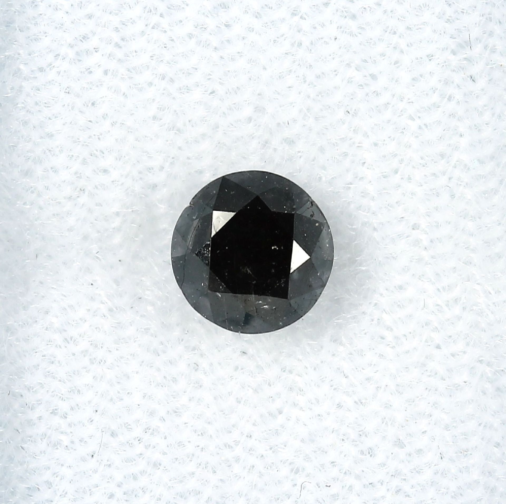 Loose black diamond , 1.00 ct, treated Valuation Price: 380, - EURLoser schwarzer Diamant, 1.00