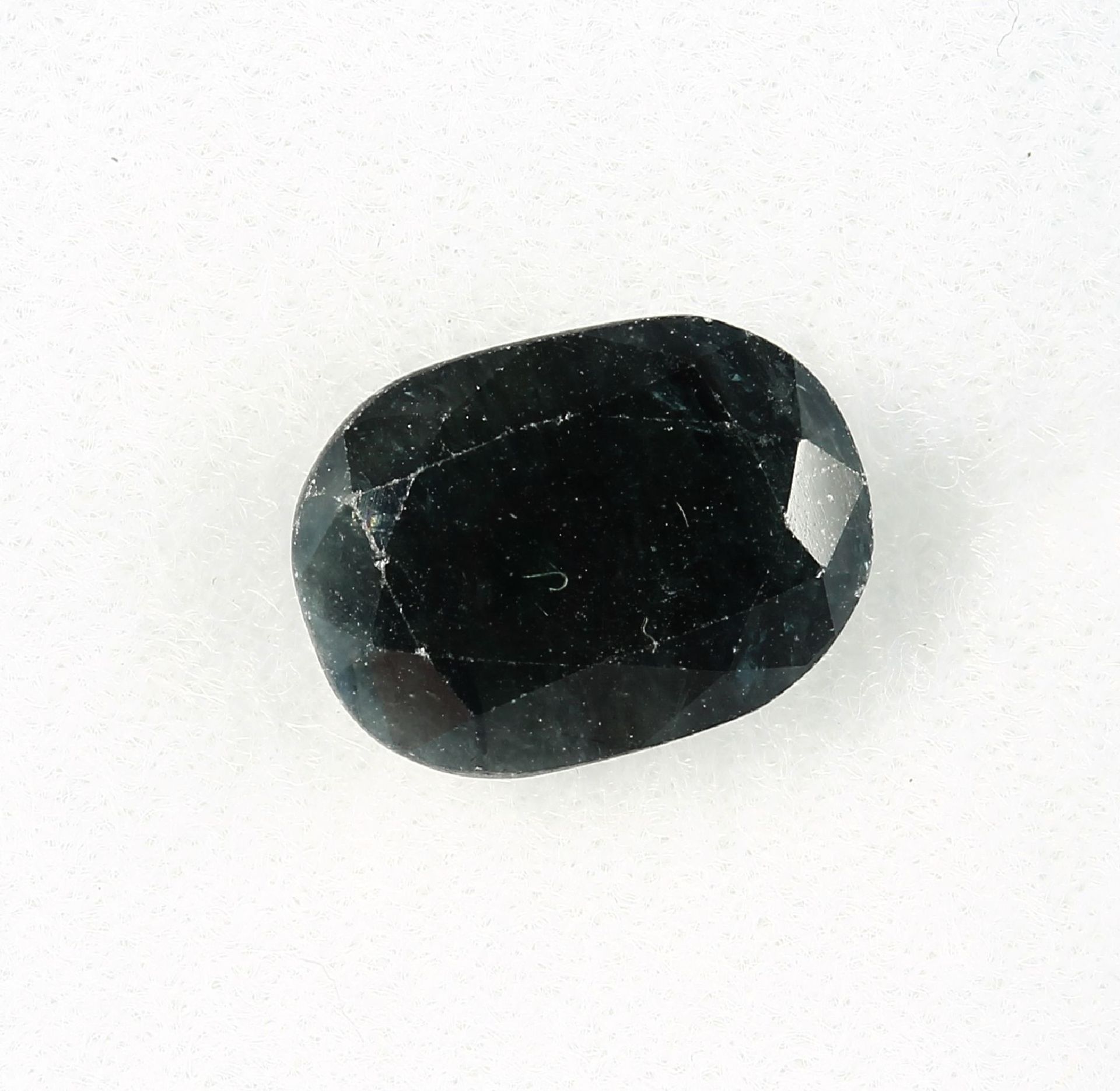 Loose oval bevelled sapphire, 6.38 ct Valuation Price: 480, - EURLoser ovalfacett. Saphir, 6.38 ct