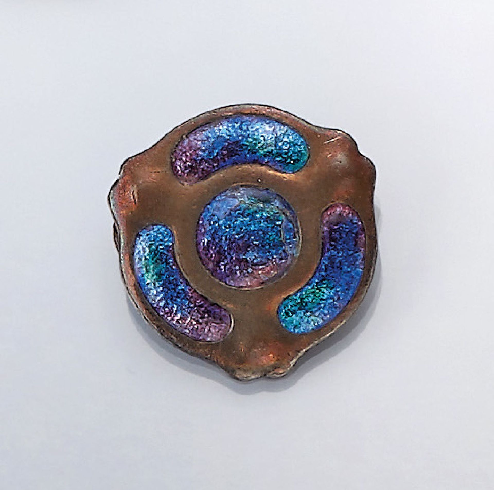 CHARLES HORNER brooch with enamel , Chester,1909-10s, sterling silver, stiltyp., in different shades