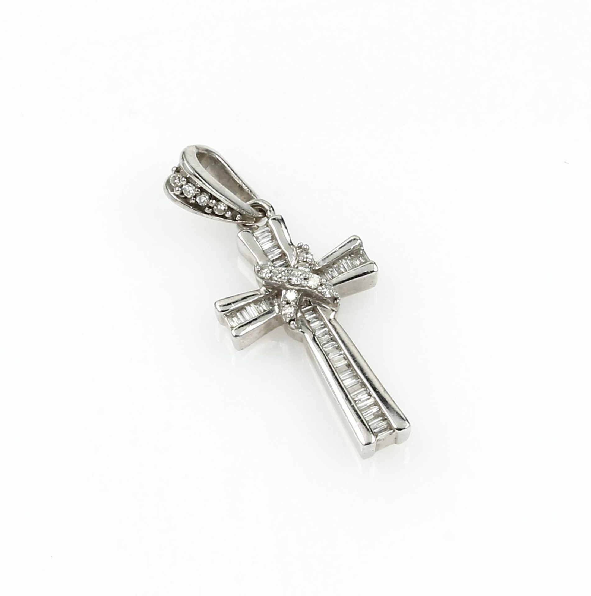 Crosspendant with diamonds , silver 925, total approx. 0.4 ct in different shapes, round bevelled