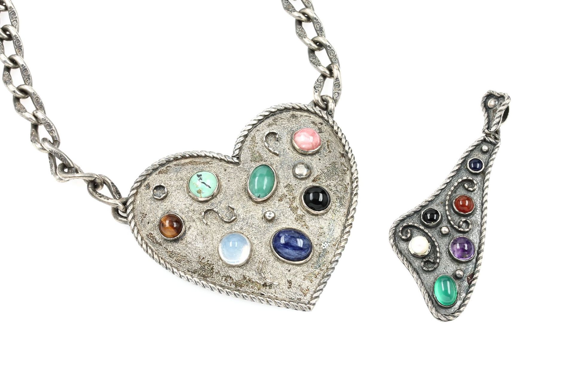 Lot designer jewellery , comprised of: necklace and pendant with coloured stones, silver 925, with