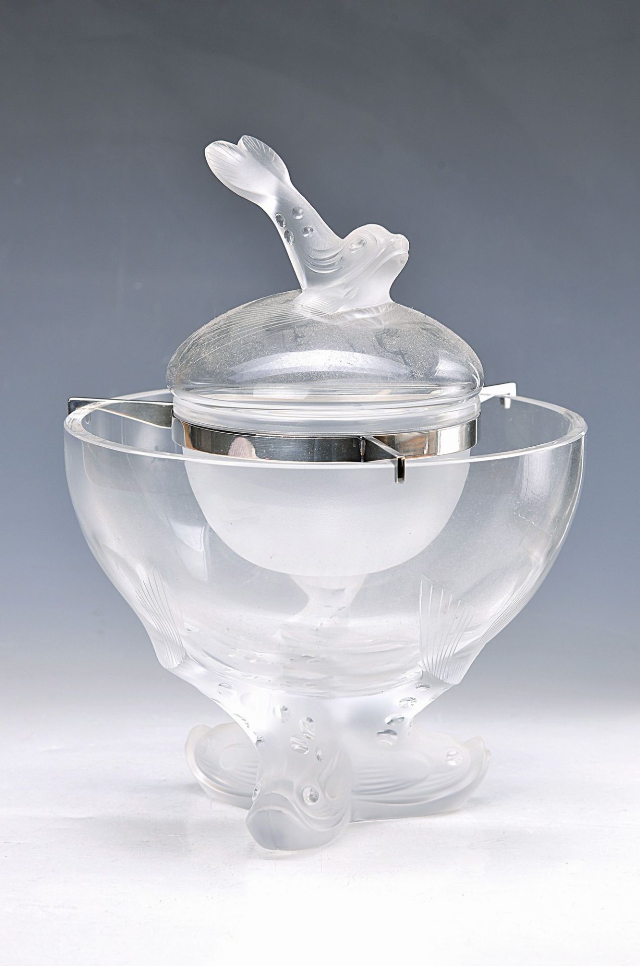 Large Kaviar bowl "Igor", Rene Lalique, approx. 1980, colorless glass, partly mattfinished, foot