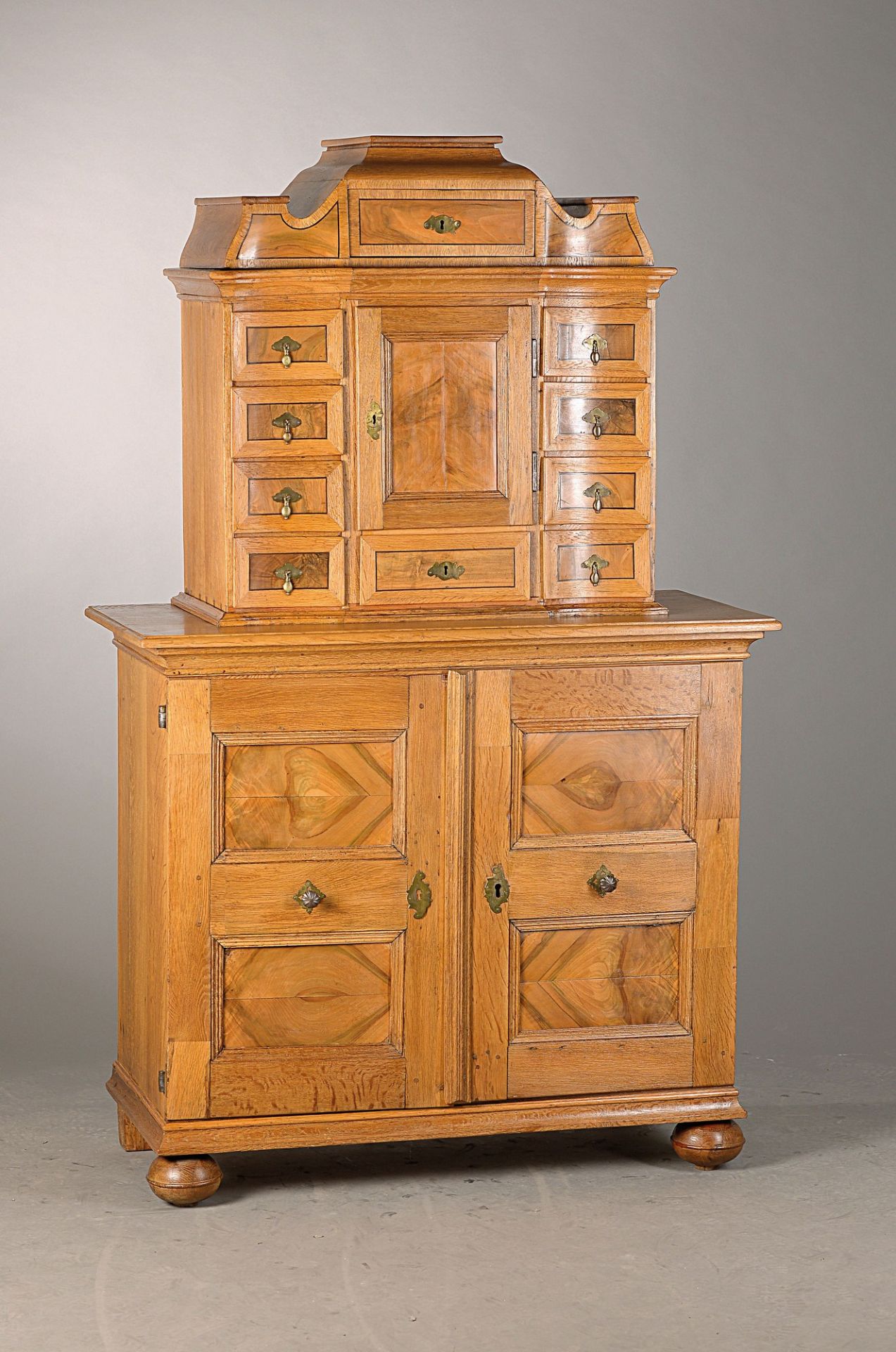 Half cupboard with cabinet top, after ancient model, using of pieces of the 18. th c.., oak massive,