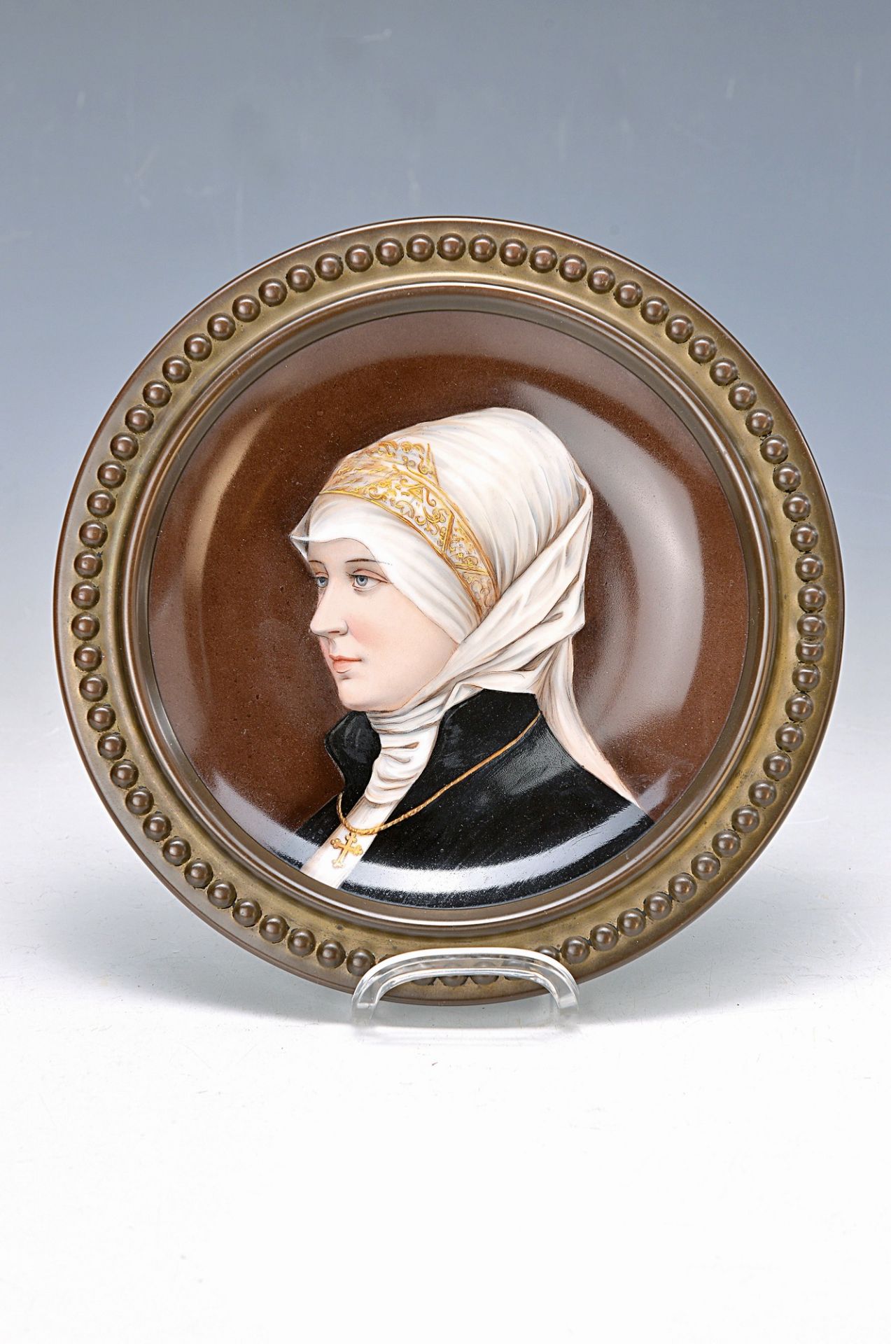 porcelain painting, representation probably of a woman of Augsburg, around 1900, fine painting brown