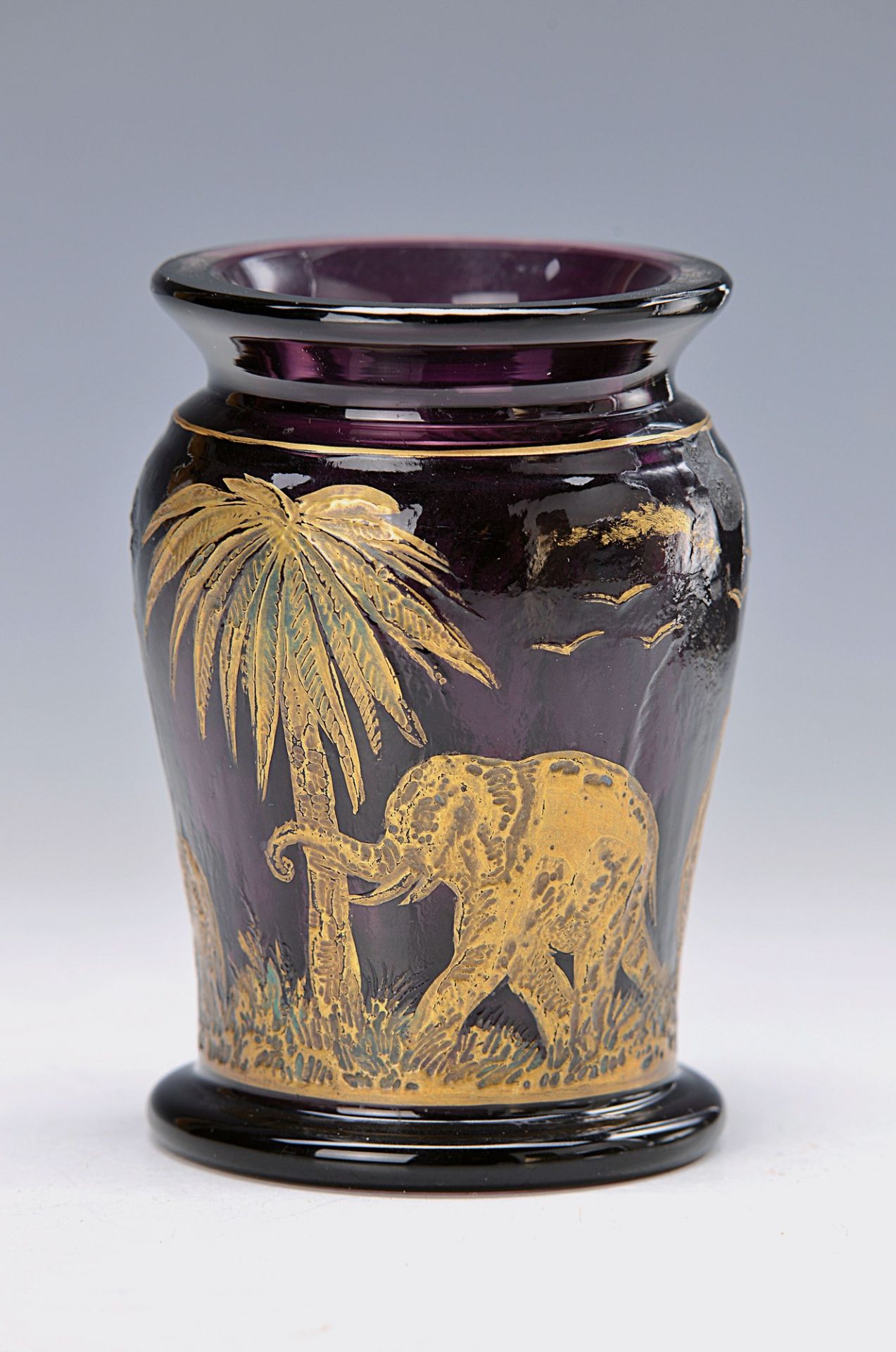 vase, Moser Karlsbad, around 1926, Amethyst glass, encircling etched and gold heightened decor of