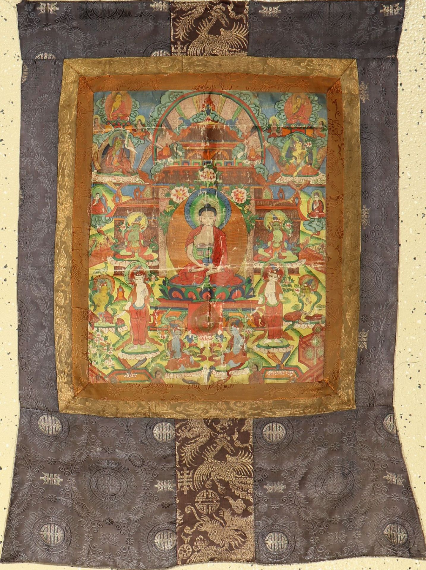 Thangka old, Tibet, around 1930, painting witha silk frame, approx. 91 x 60 cm. Auction: Antique,