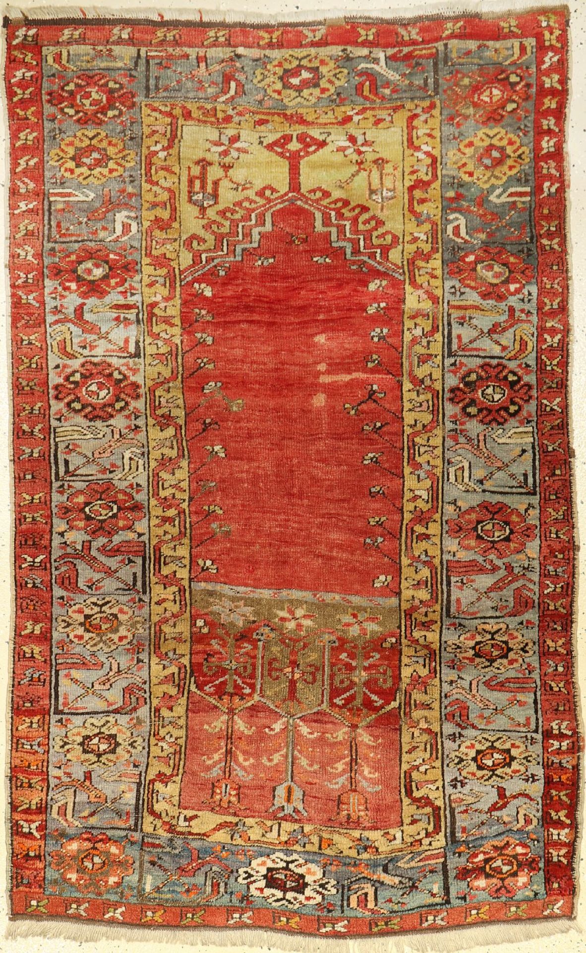 Anatol Prayer Rug, Turkey, around 1940, wool on wool, approx. 171 x 108 cm, condition: 3. Auction: