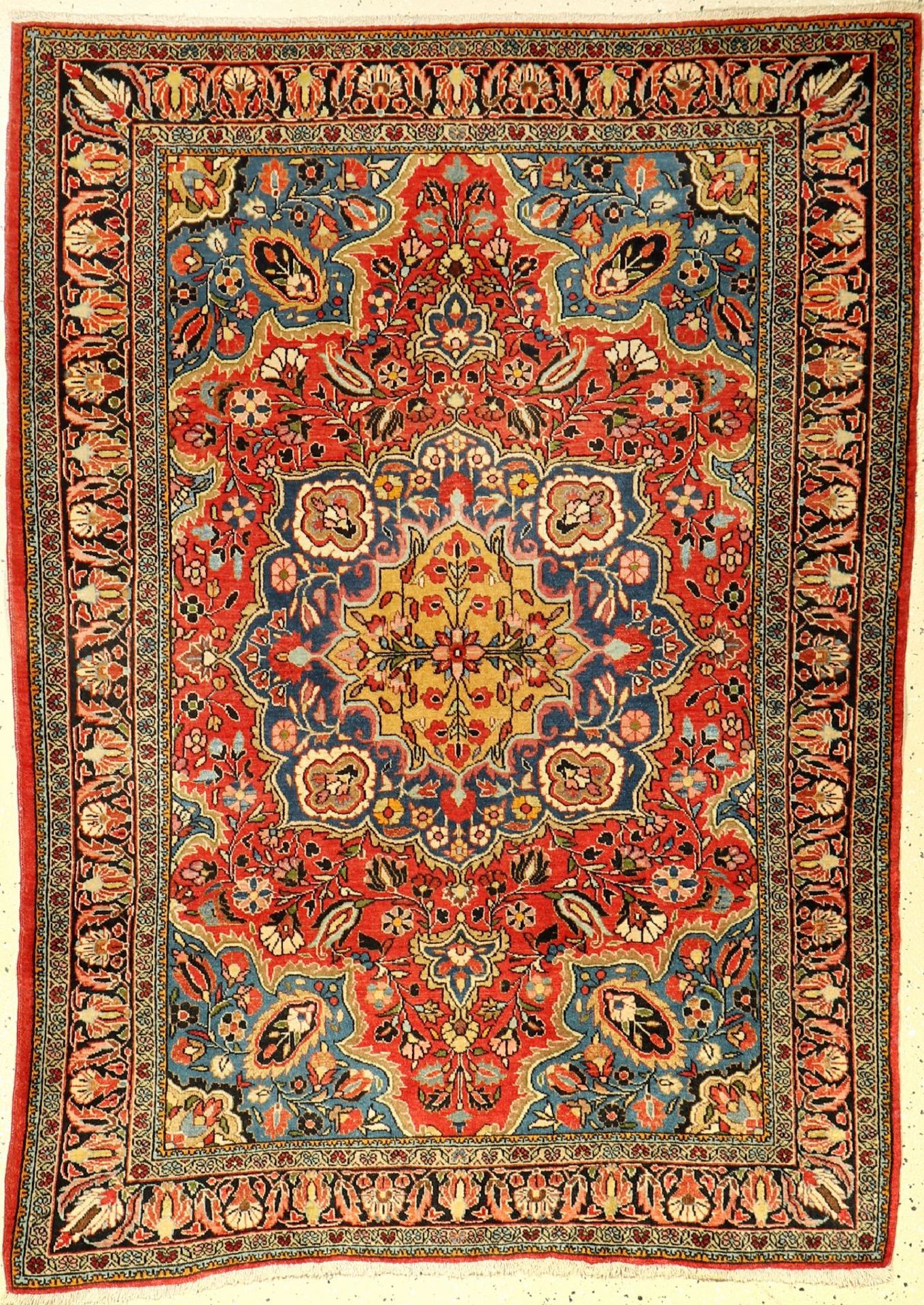 Saruk Farahan old, Persia, around 1930, cork wool, approx. 155 x 110 cm, natural colors, rare,