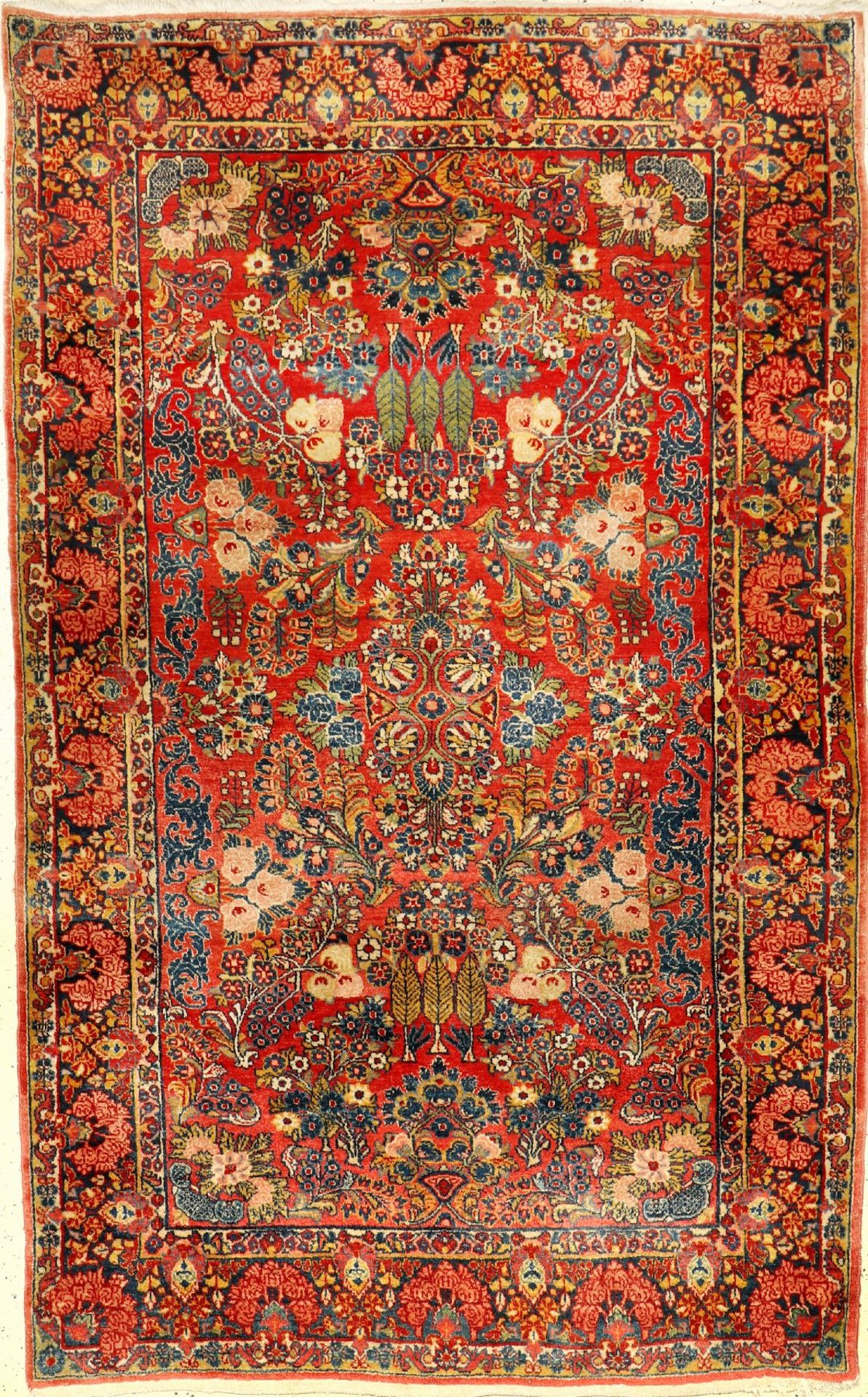 Saruk old, Persia, approx. 60 years, wool on cotton, approx. 217 x 137 cm. Auction: Antique, old and