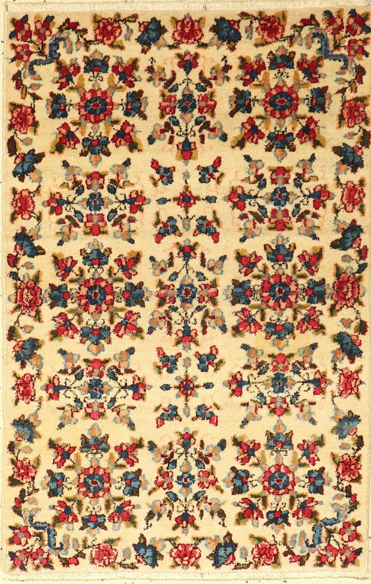 Kerman Lawer old, Persia, approx. 60 years, cork wool, approx. 94 x 61 cm, condition: 2. Auction: