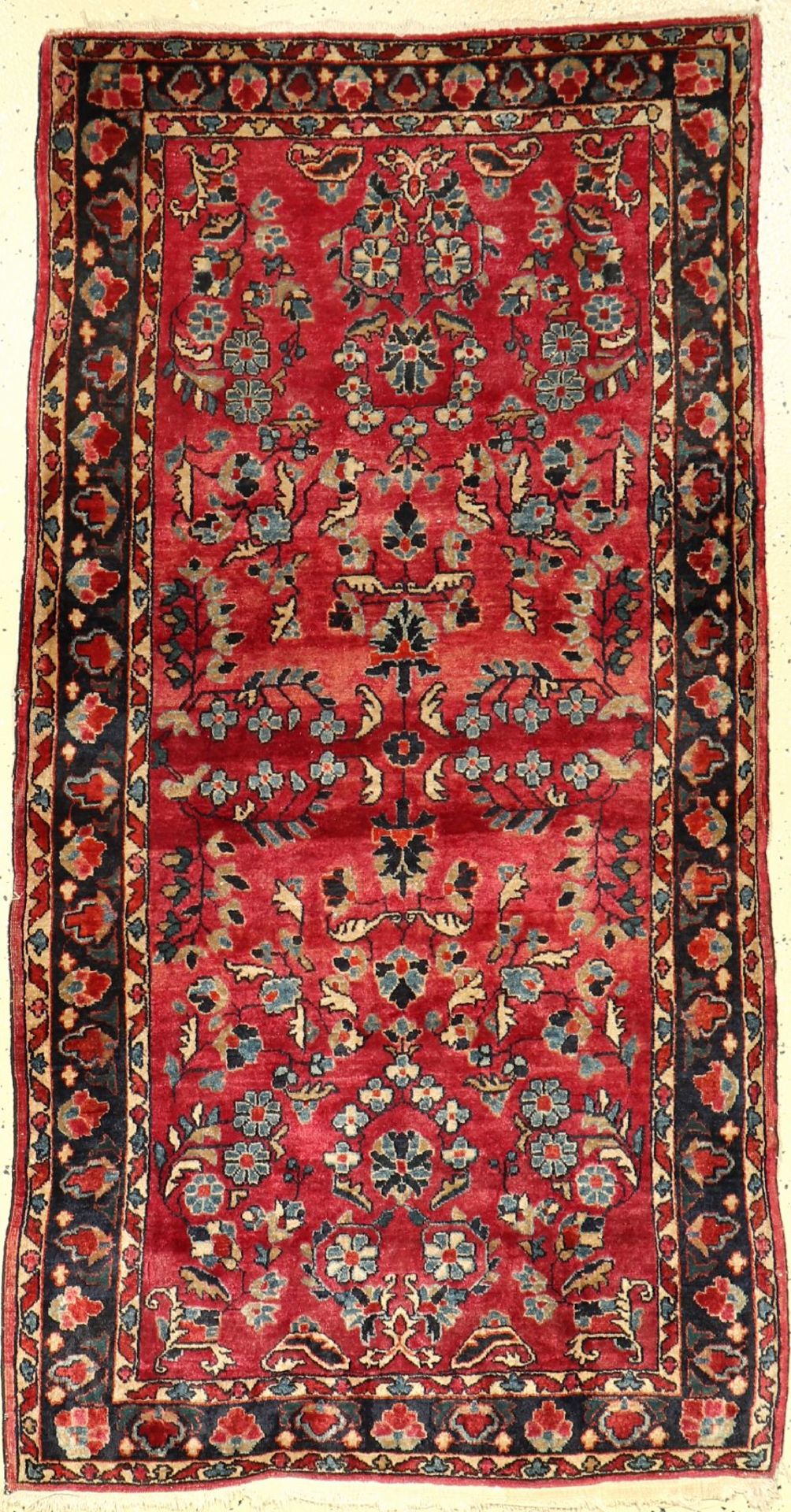 Us Saruk antique, Persia, around 1900, wool, approx. 146 x 77 cm, condition: 3-4. Auction: