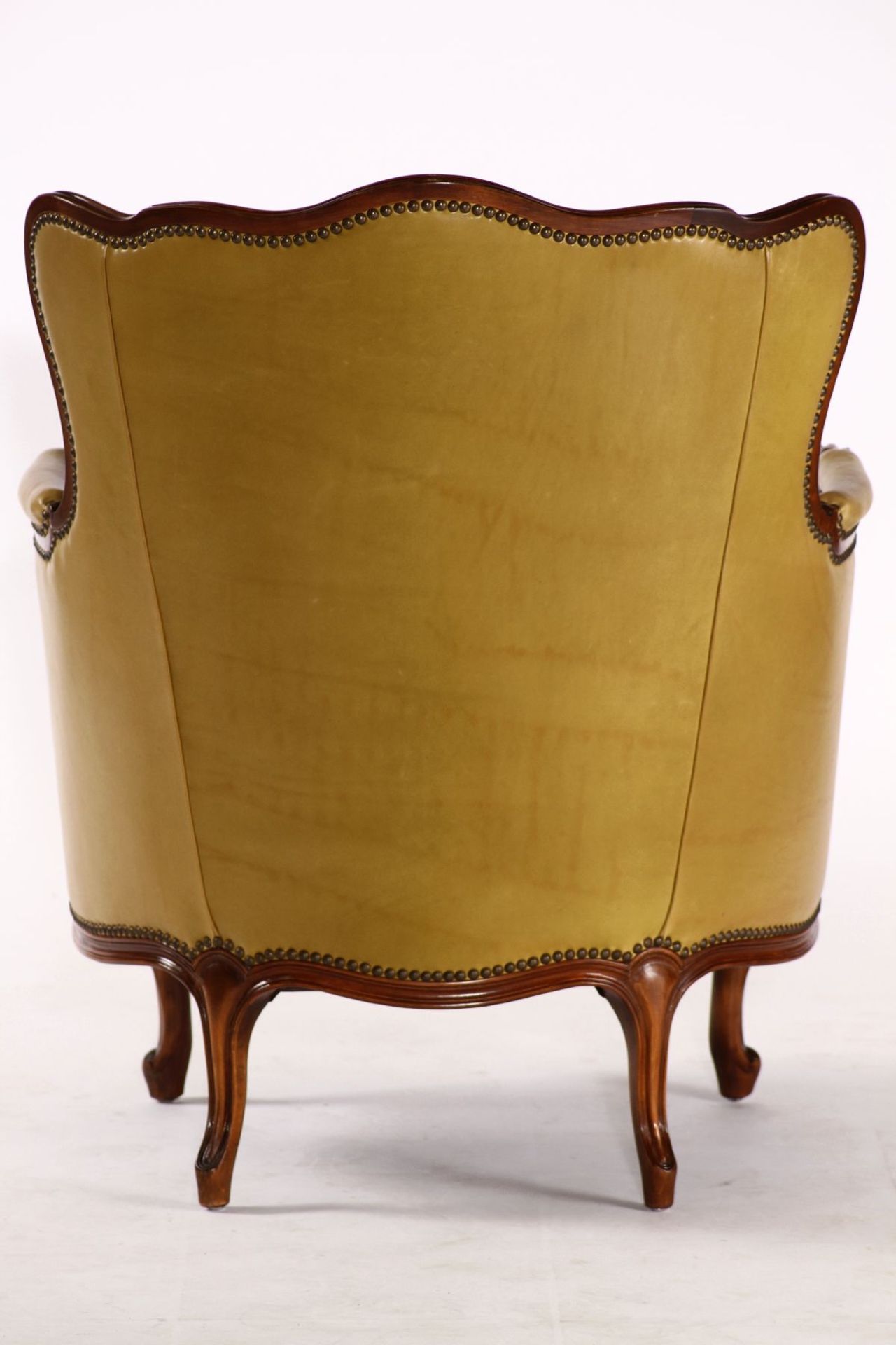 Armchair, after Engl. Prototype from 1870/80, solid walnut frame, yellow-green or olive leather - Image 4 of 4