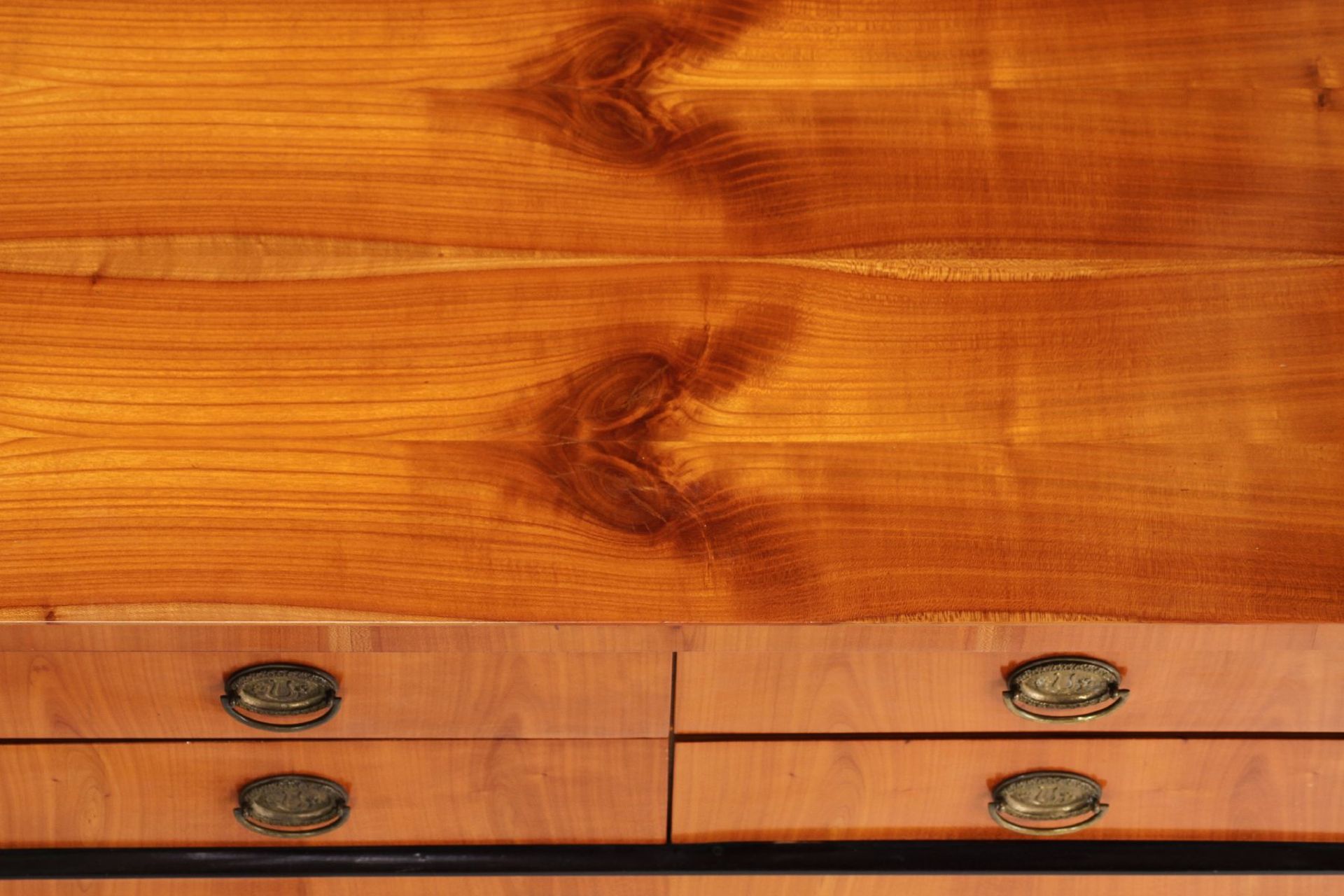 Console, in Biedermeier style, corpus cherry and Solid beech, cherry veneer partly - Bild 2 aus 3