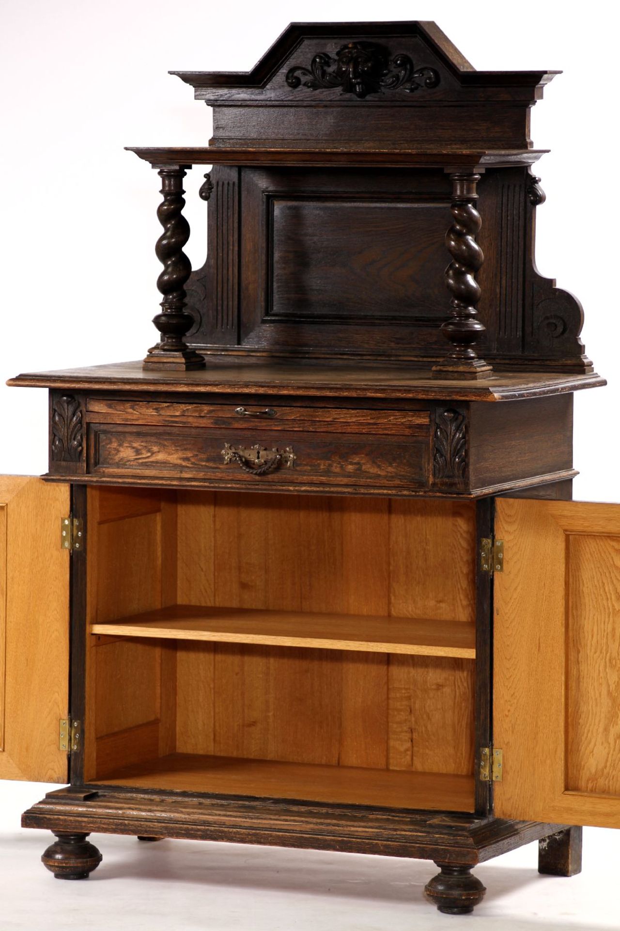 Kredenz, German, around 1890, so-called Wilhelminian style, solid oak and partly veneered, stained - Image 2 of 4