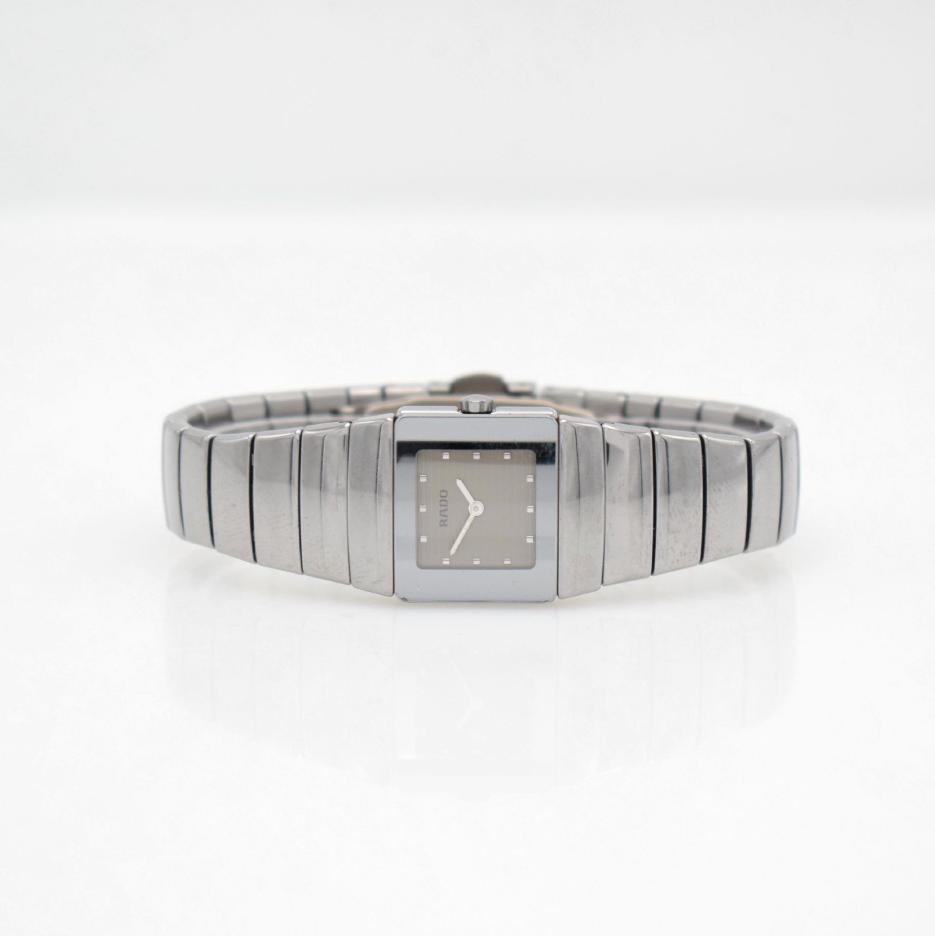RADO Diastar ladies wristwatch, Switzerland around 2005, quartz, reference 153.0334.3, ceramic