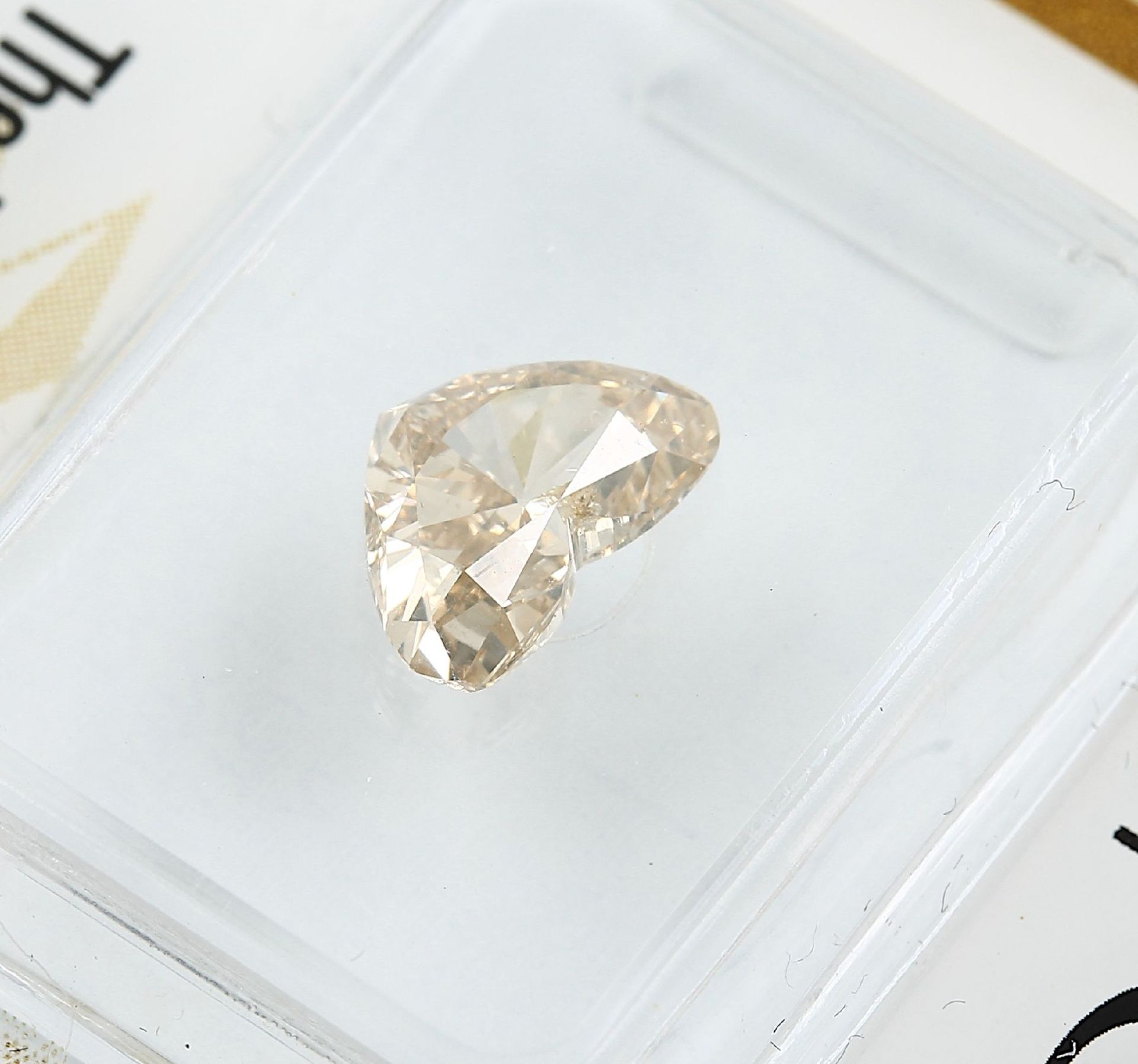 Sealed brilliant 1.03 ct , Natural, Fancy Yellow-Brown, GIA expertise Valuation Price: 2450, - - Bild 3 aus 4