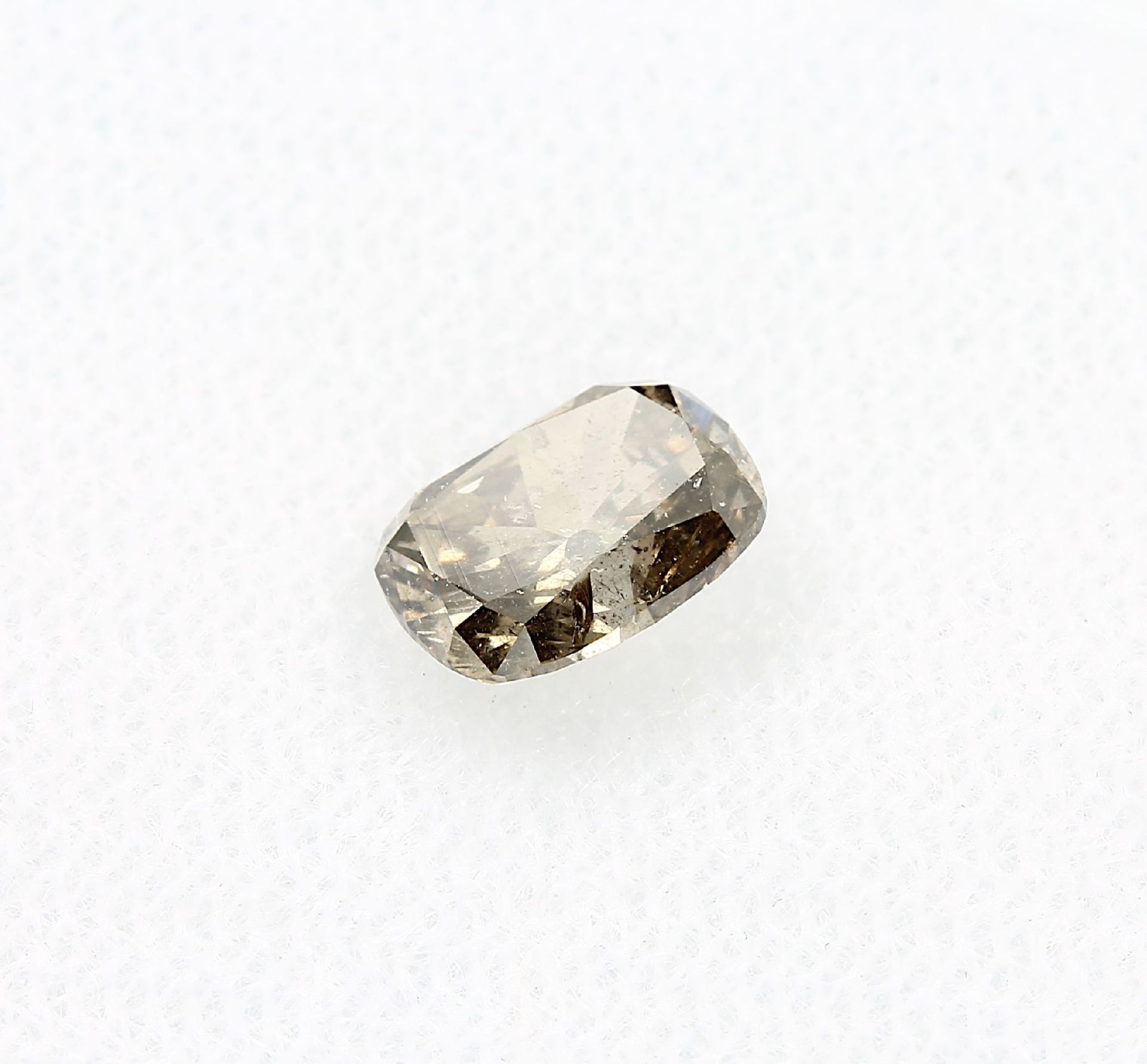 Loose diamond in cushion-cut 1.04 ct , natural, Fancy Dark Greenish Yellow-Brown, with GIA expertise - Bild 3 aus 4