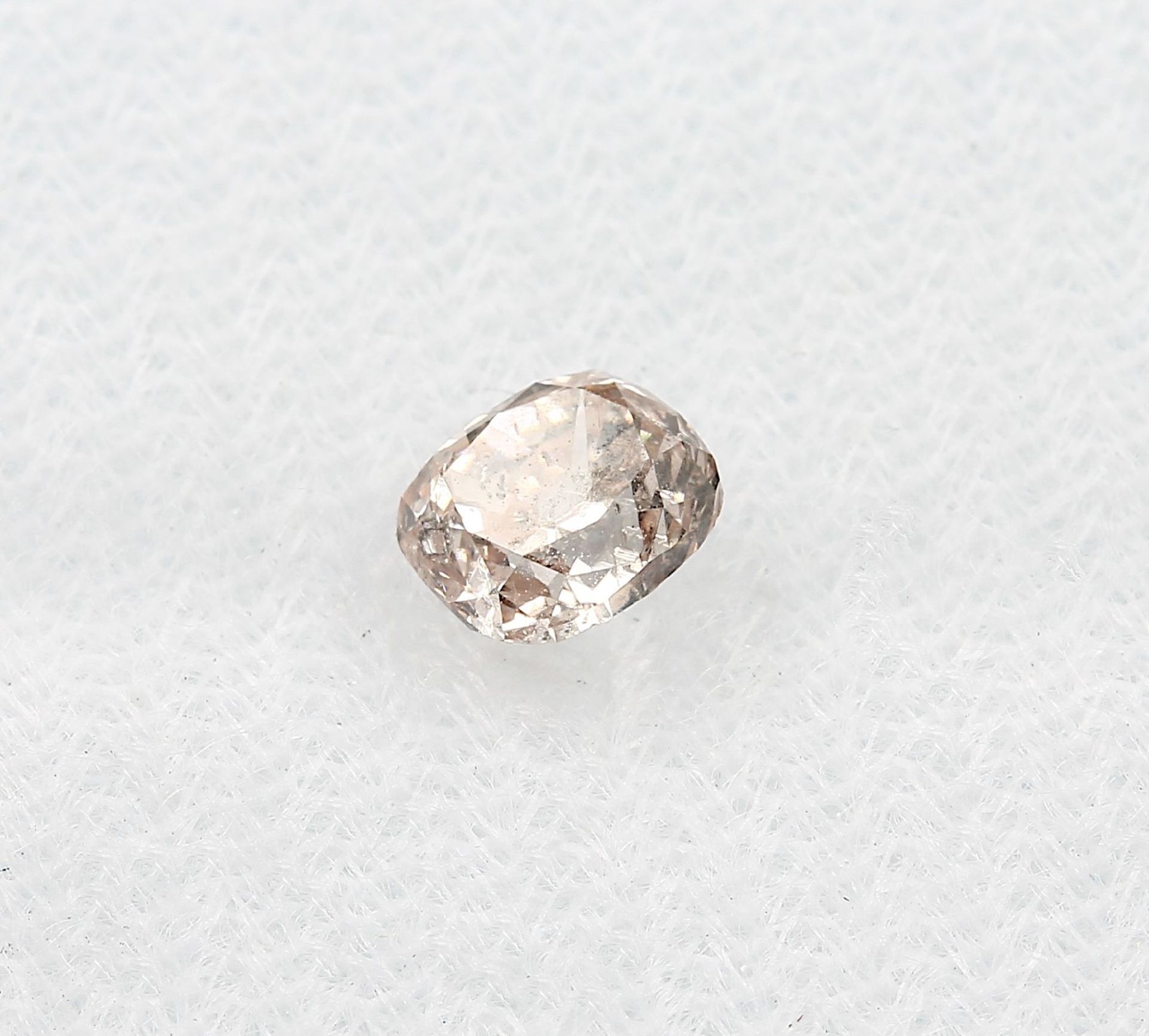Loose diamond in cushion-cut 0.51 ct , natural, Fancy Brown-Pink, GIA expertise Valuation Price: - Bild 3 aus 4