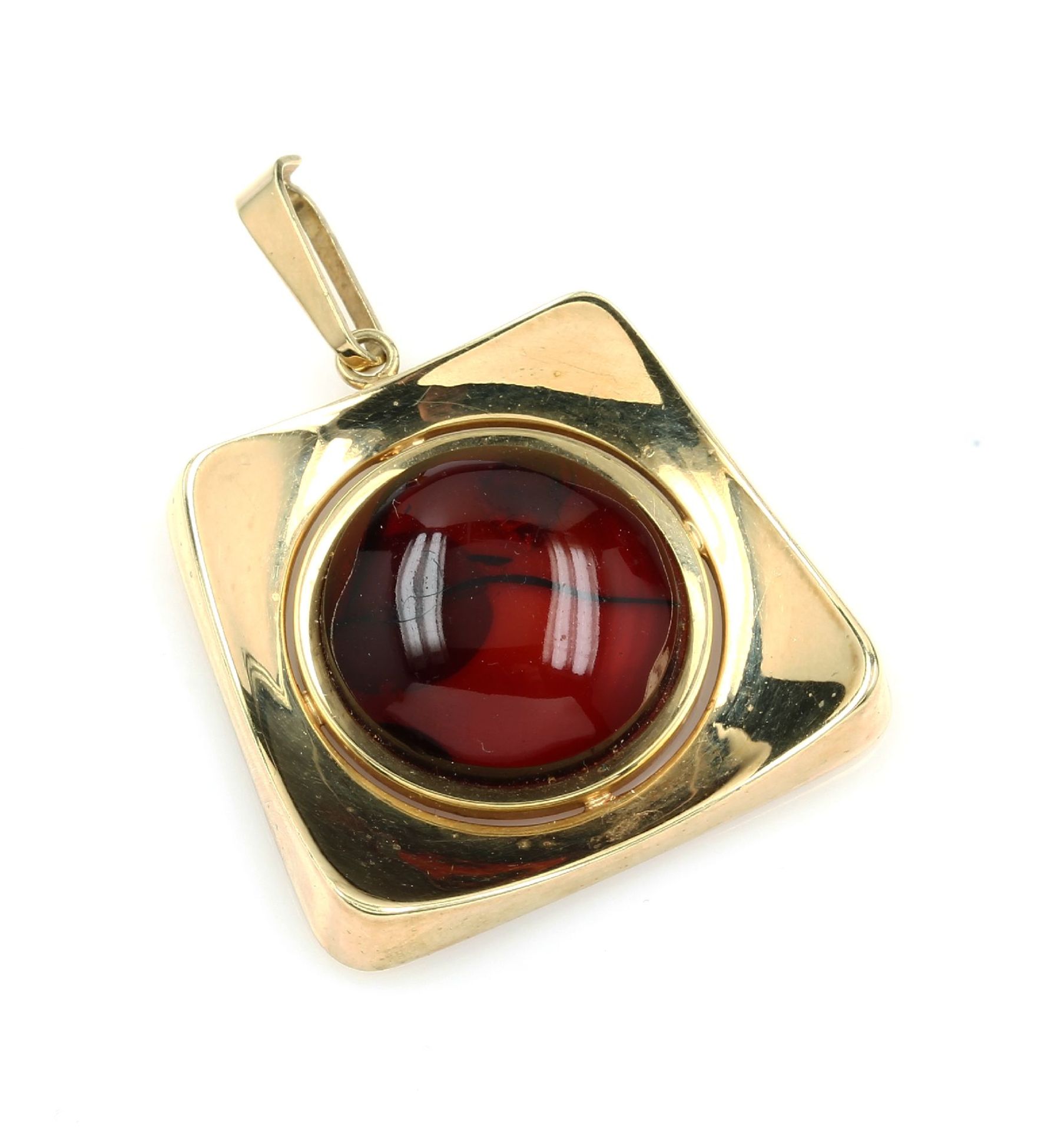 14 kt gold pendant with amber , YG 585/000, approx. 1970s, manufacturer's brand unidentified,
