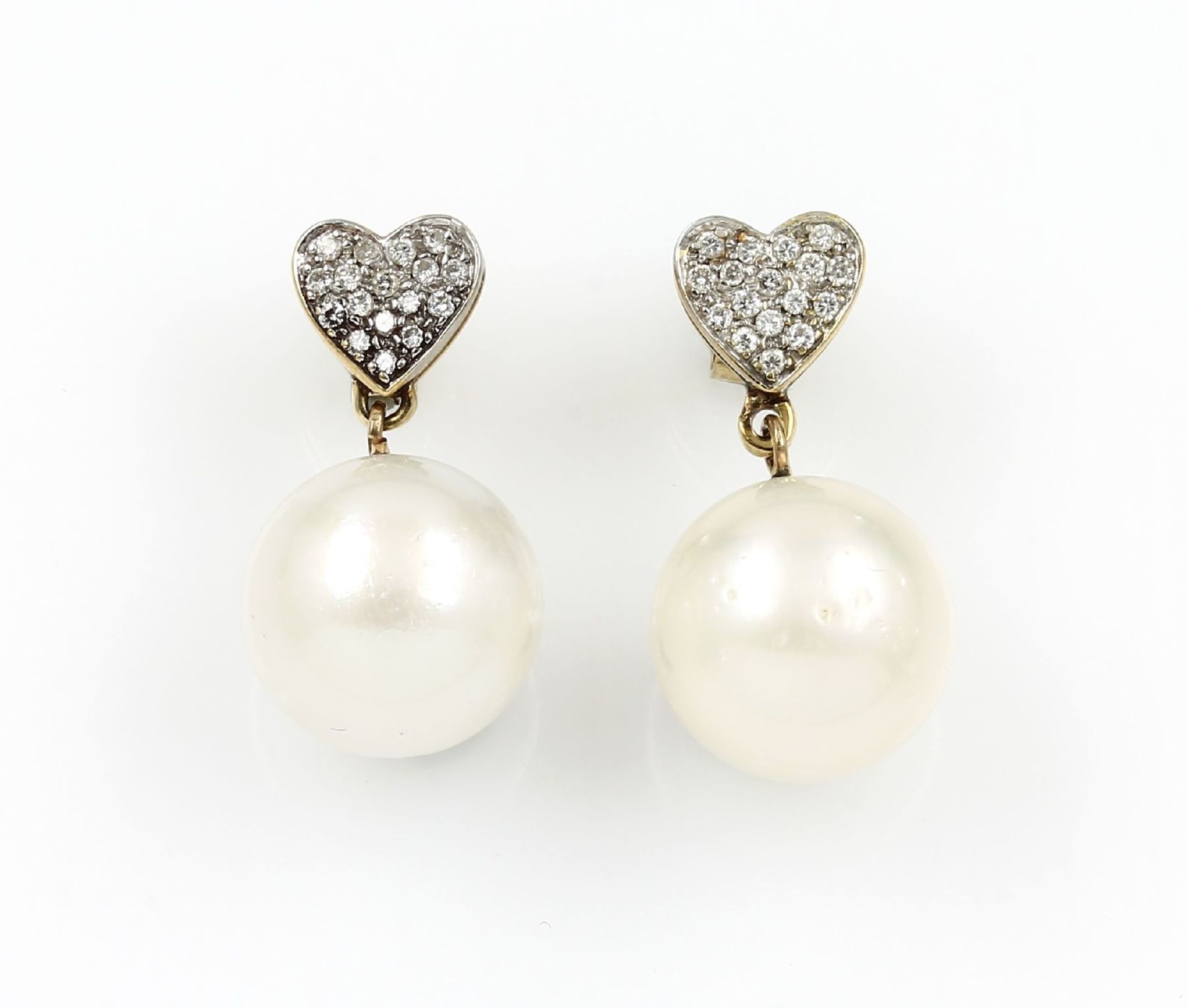 Pair of 14 kt gold earrings with south seas pearls and brilliants , YG/WG 585/000, 2 cultured