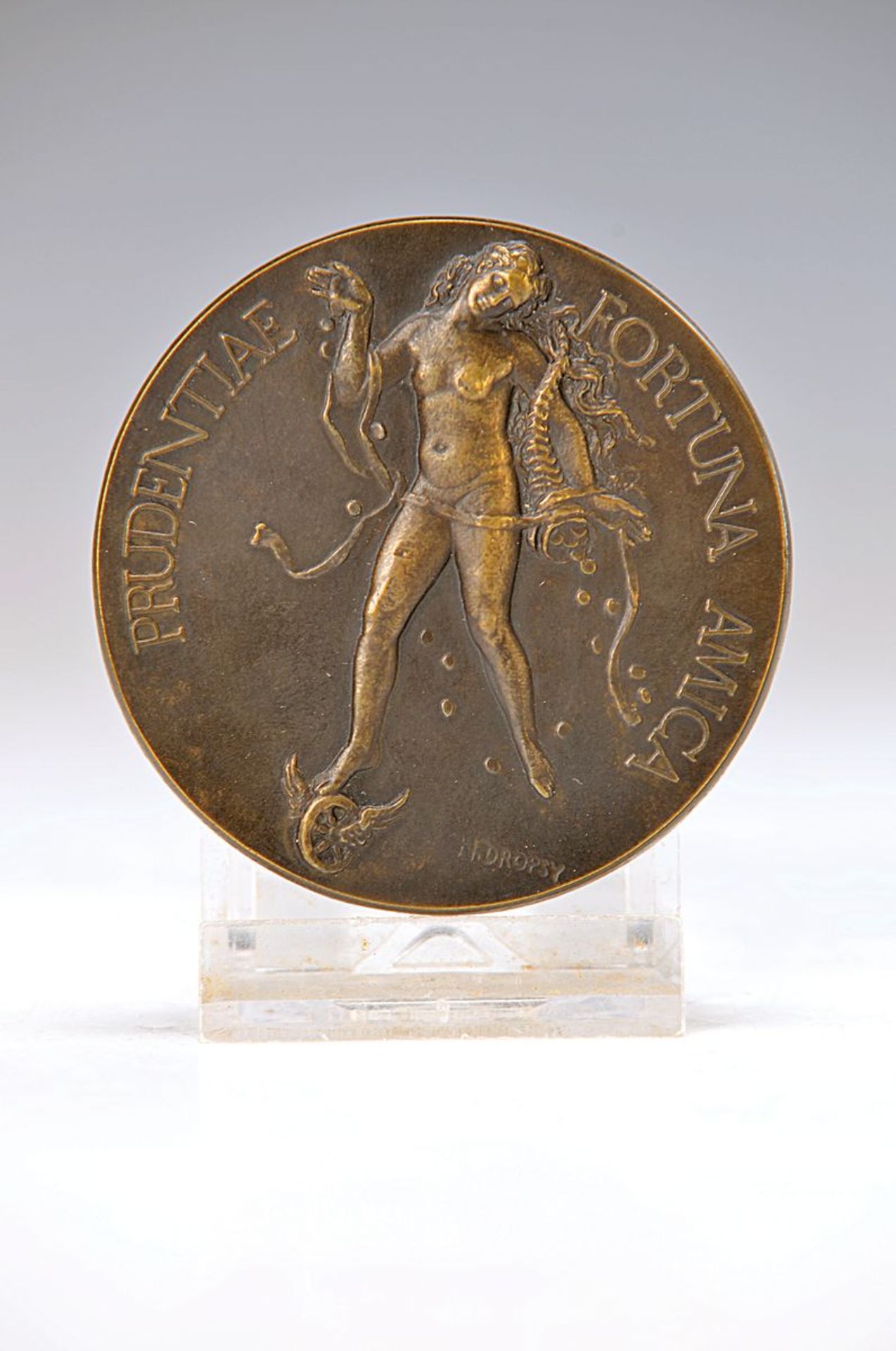 rare Bronze medal, France, around 1898-1905, pure Art Nouveau, representation of a woman inclassical