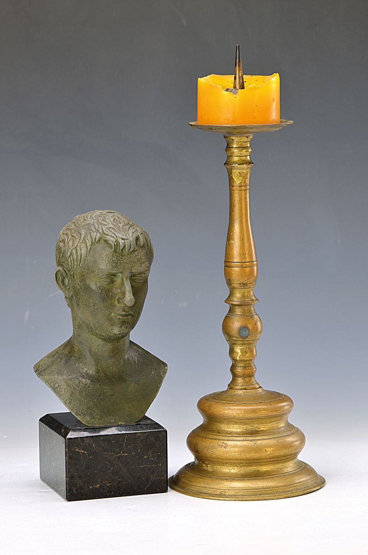 candlestick, German, around 1680, Bronze, screwed, additional thread, minor traces of age, H.