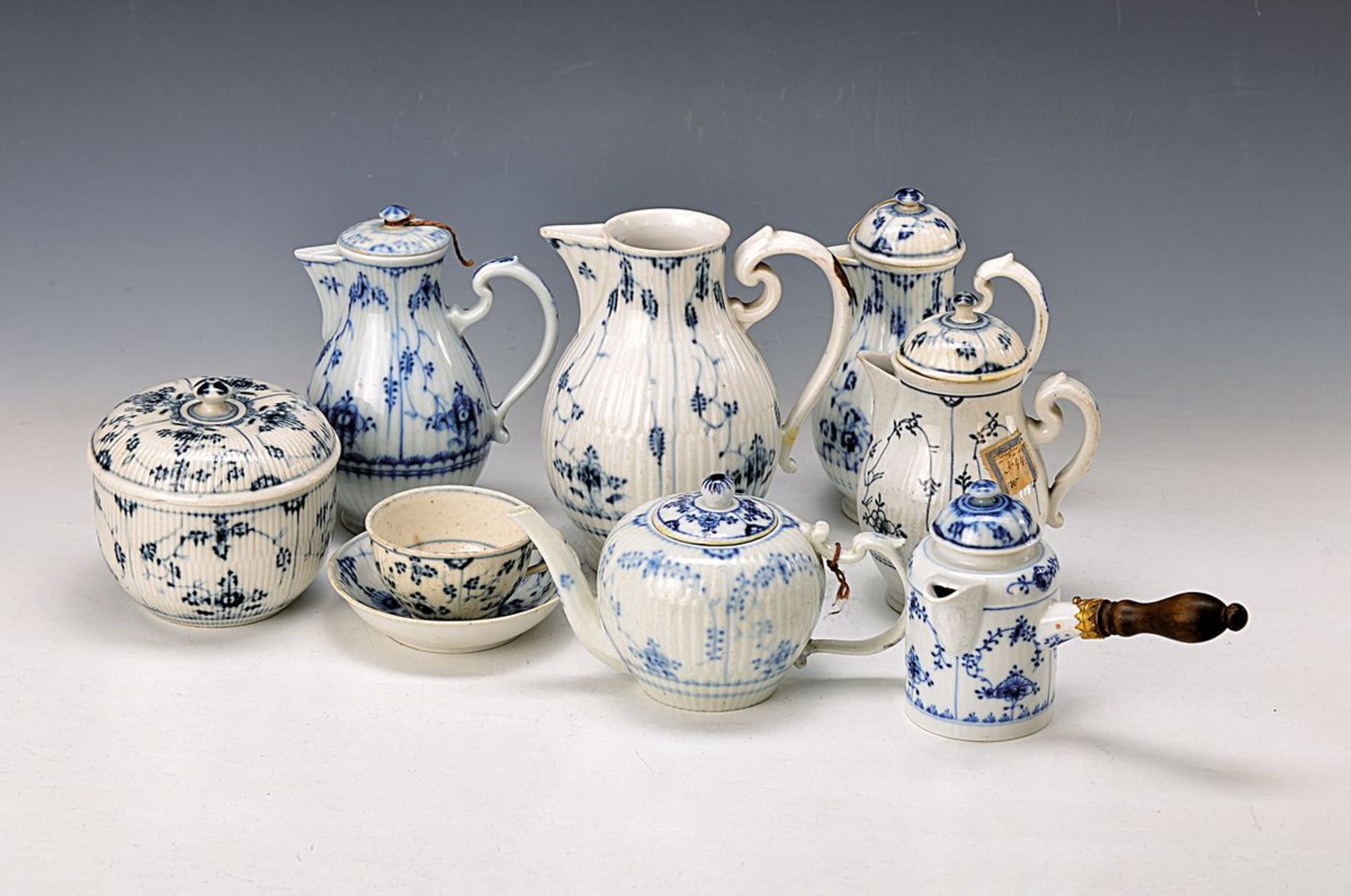 large porcelain set, 2.h.19.th c., bar embossment with blue everlasting flower decor under the