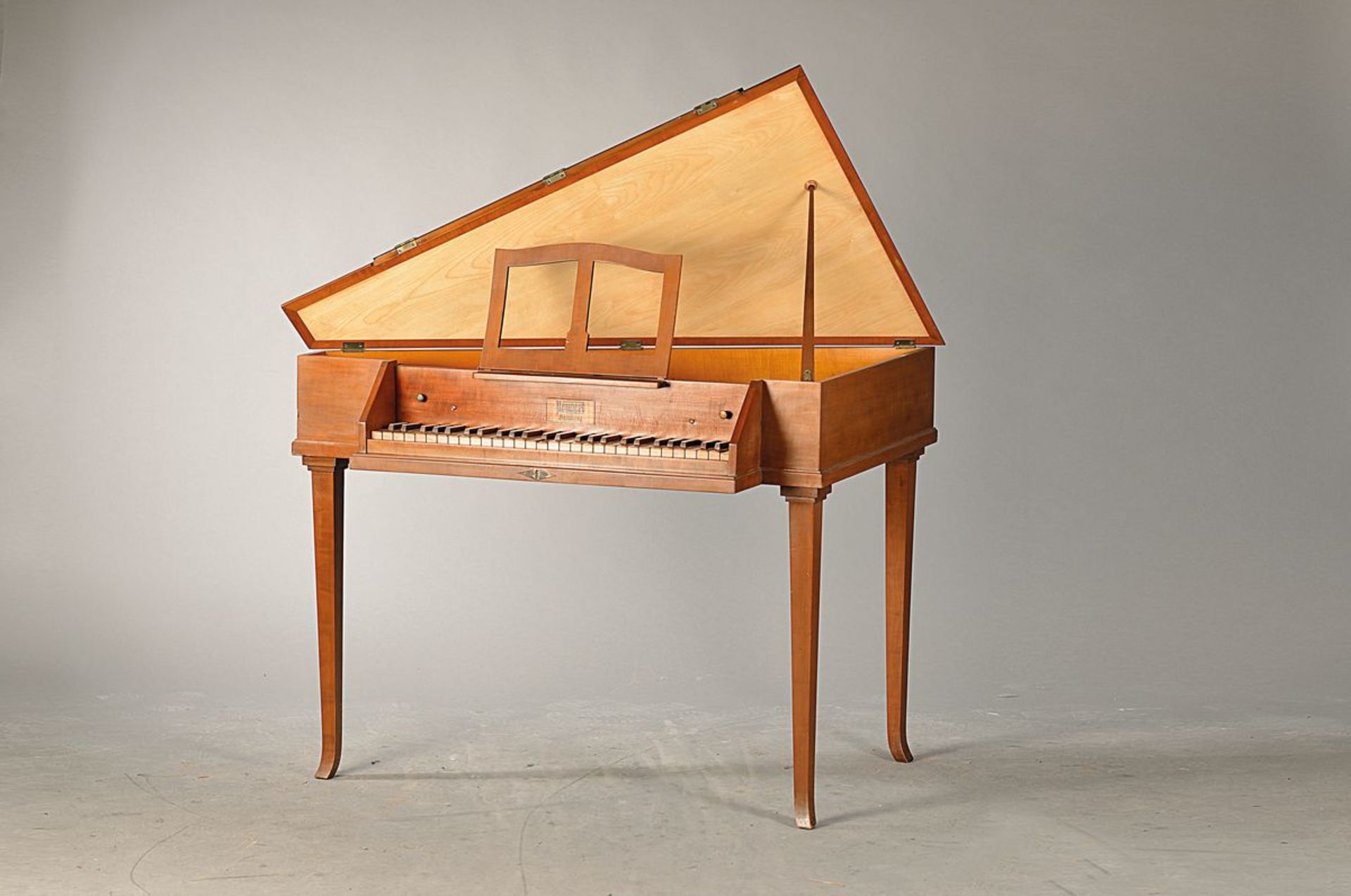 small Spinet, Neupert, probably 1930s, Bamberg, mahogany veneer, partly massive, mechanics should be