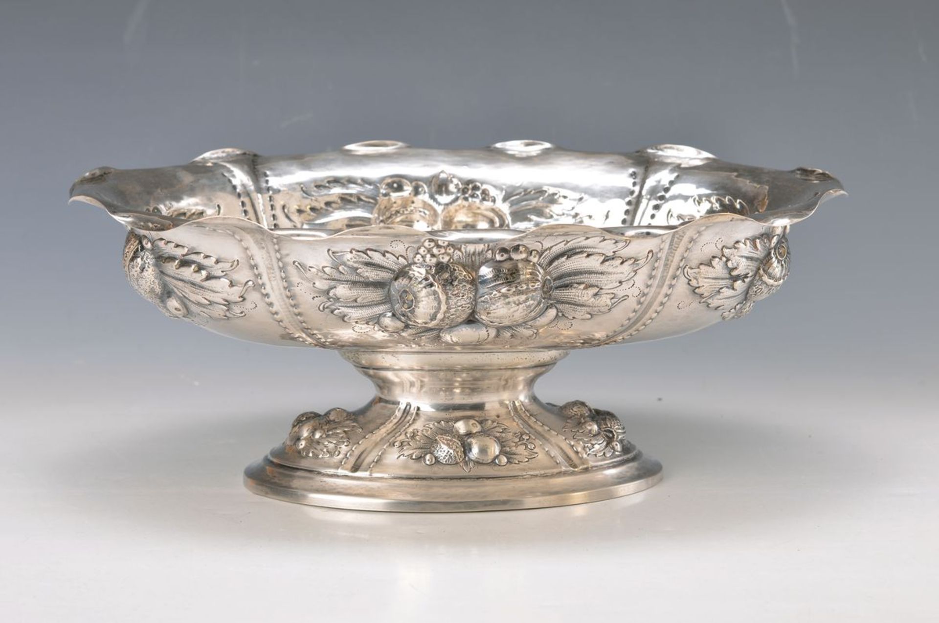 serving bowl, German, signed Friedländer, around 1900, 800 years, driven handcraft, opulent embossed