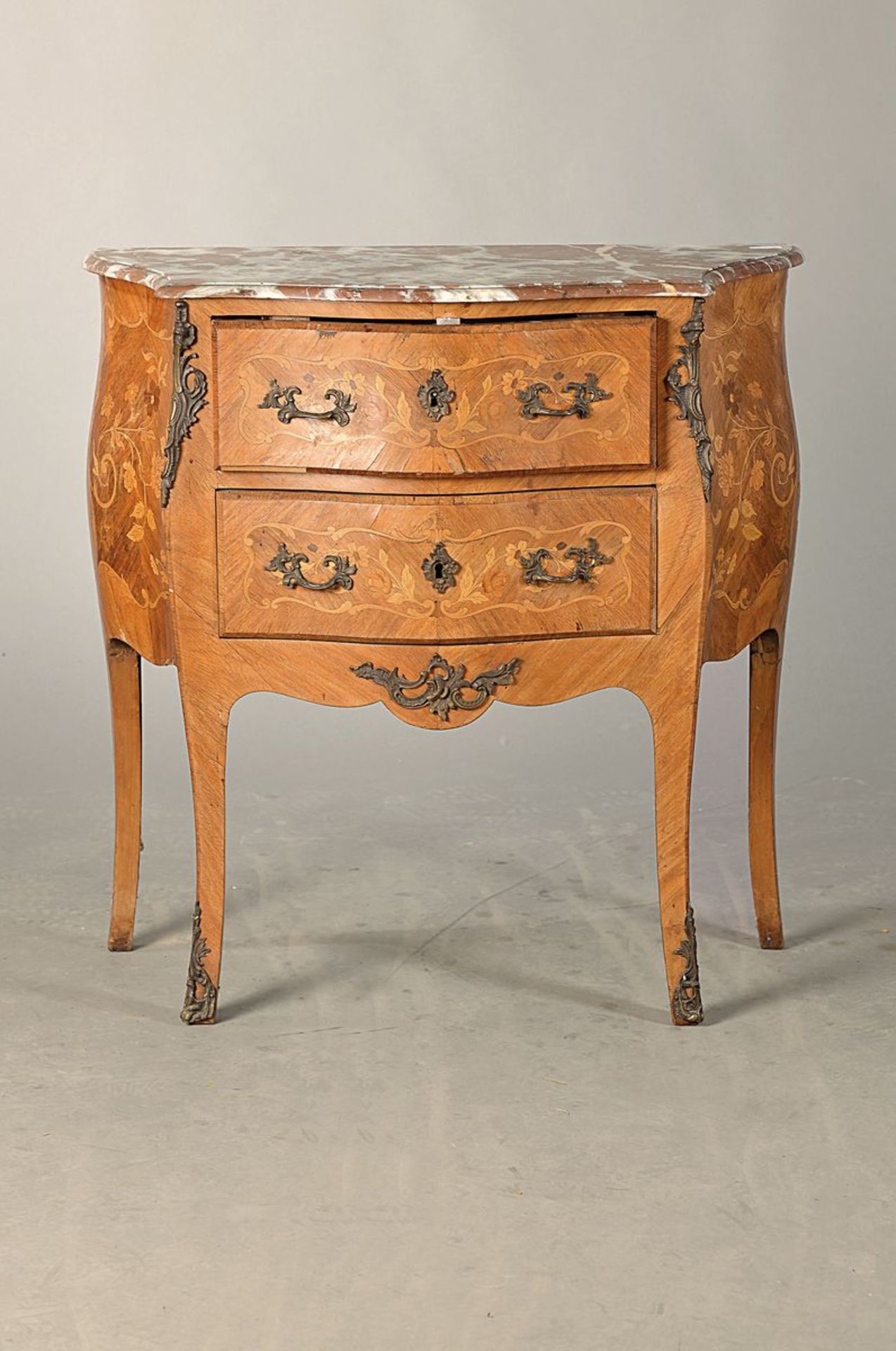chest of drawers, Italy, around 1900/10, afterancient model, corpus hardwood, slightly arched shape,