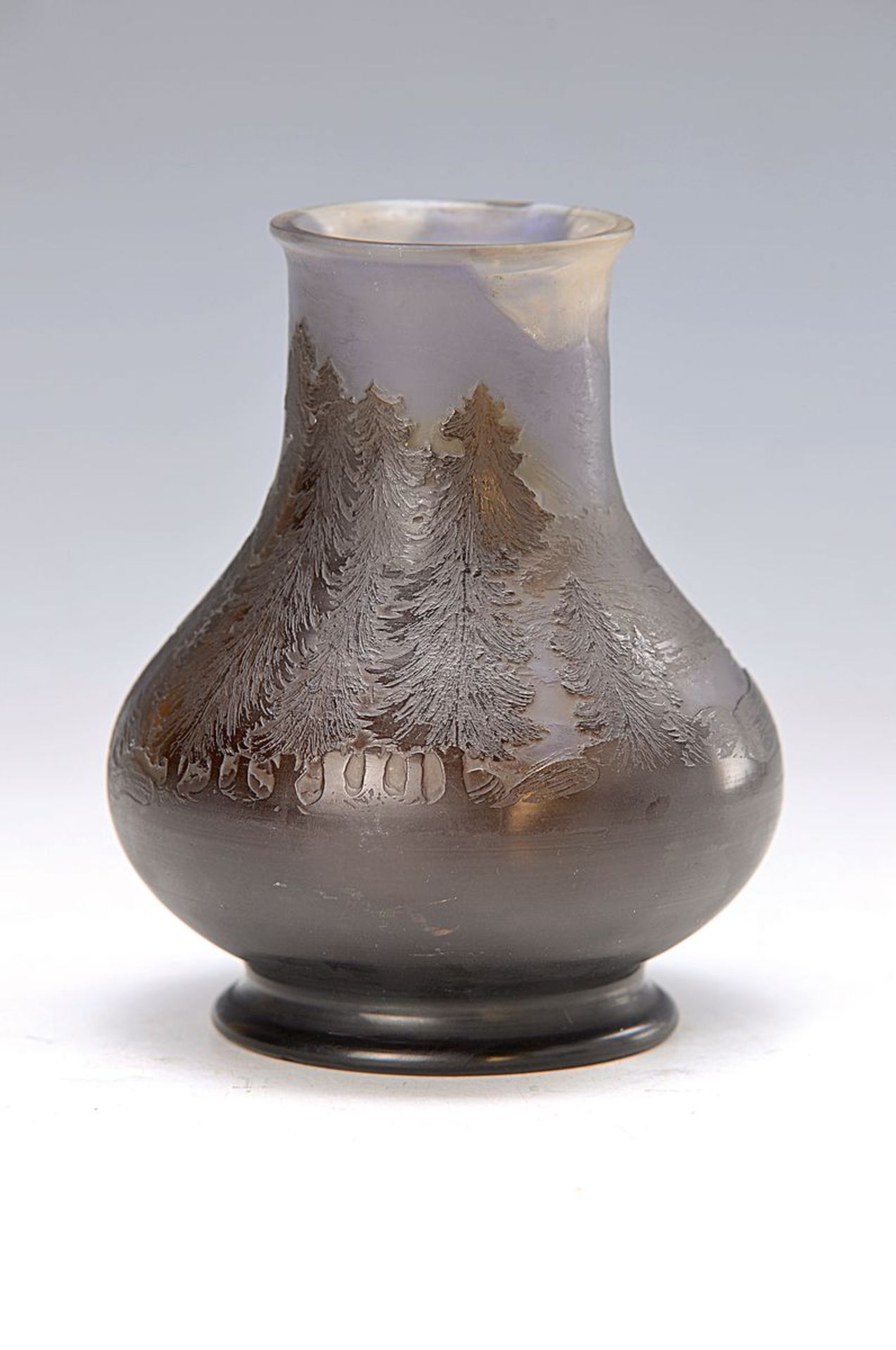 Kleine Vase, Emile Gallé, um 1910/20, farbloses Schichtglas, blauer, gelber und roter Überfang,