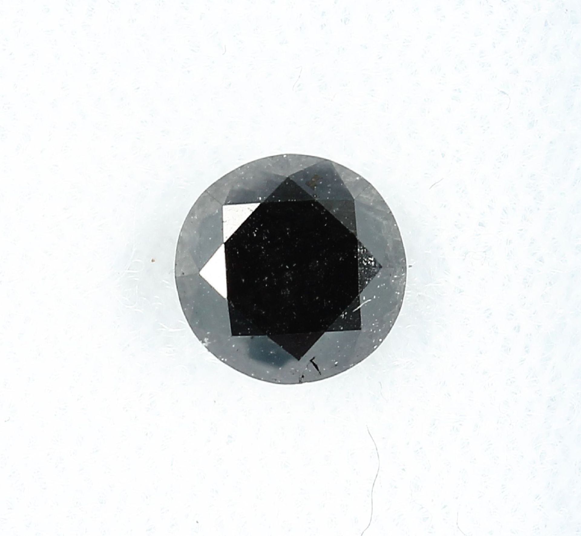 Loser Brillant ca. 1.18 ct Schwarz (beh.)Loose brilliant approx. 1.18 ct Black (treated)