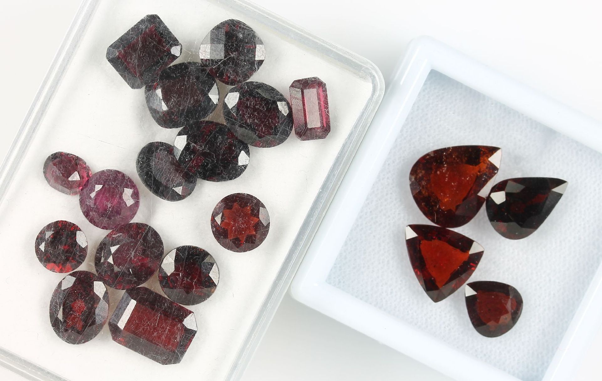 Lot lose facett. Spessartithe, zus. 57.90 ct versch. Schliffformen: Tropfen, Triangel, oval und rund